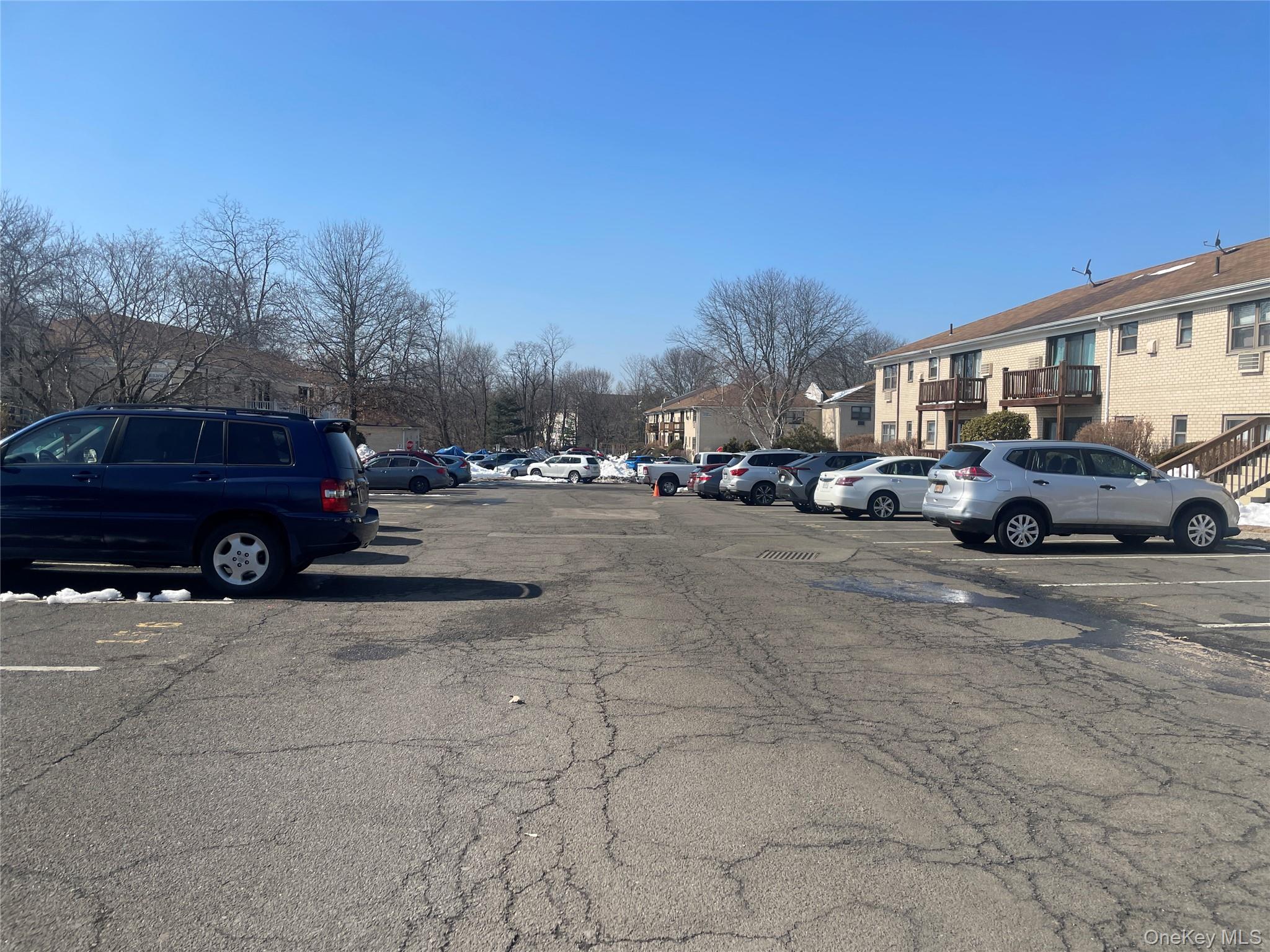 194 Sneden Place # 194, Spring Valley, NY 10977