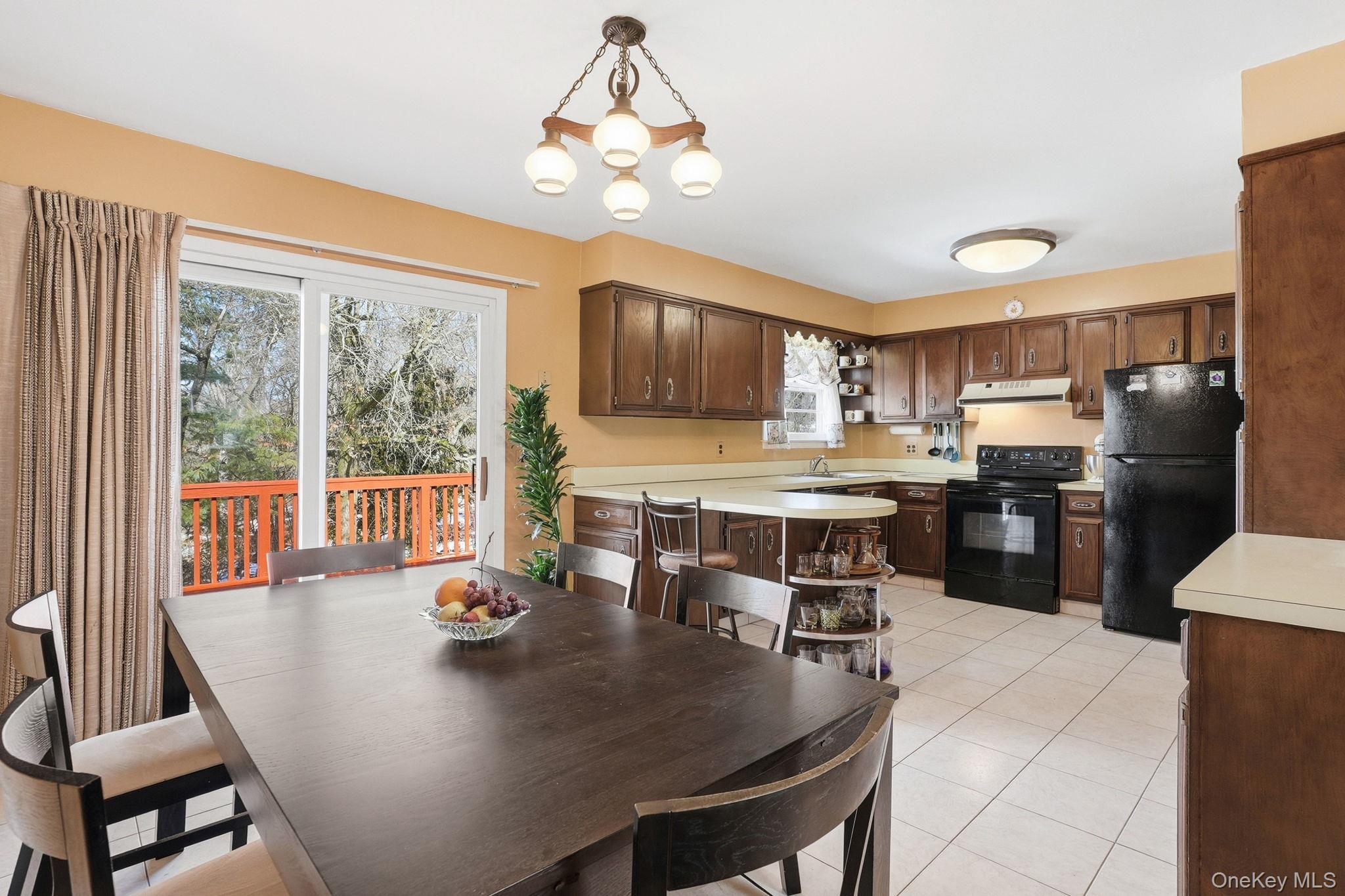 12 North Street, Montrose, NY 10548