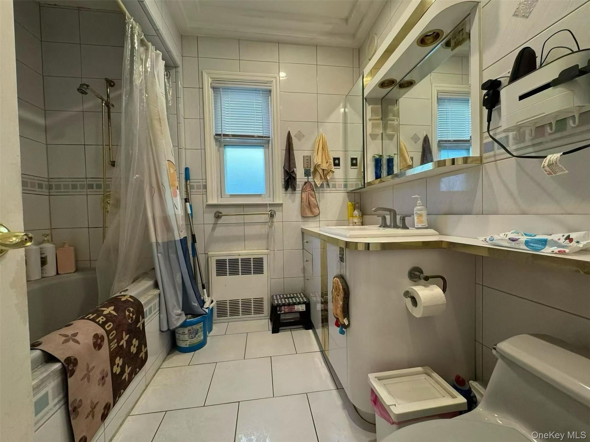 4552 196th Street, Flushing, NY 11358