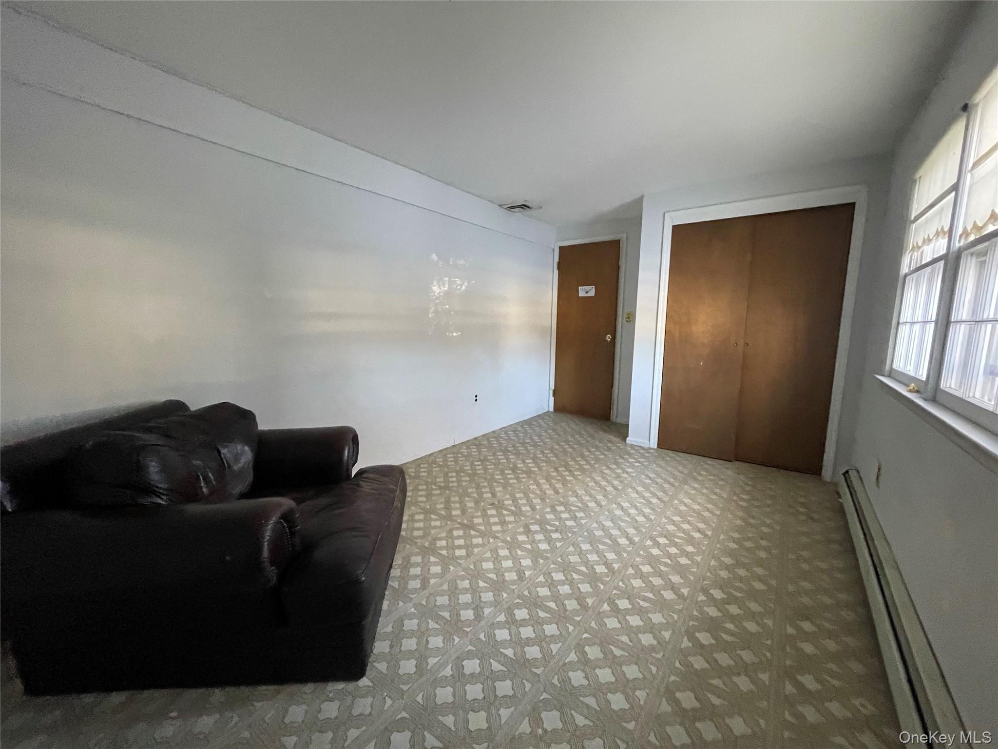 840 Robin Court, Baldwin, NY 11510