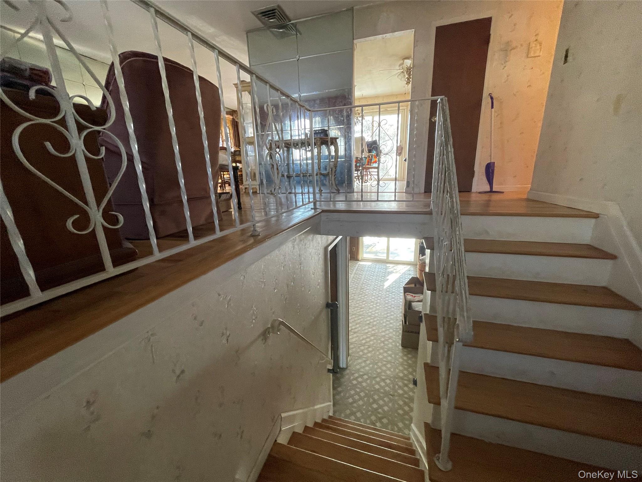 840 Robin Court, Baldwin, NY 11510