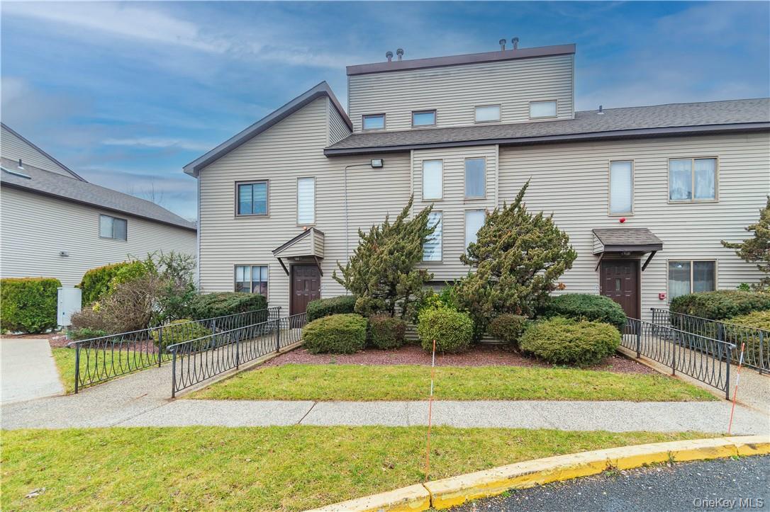 135 W Nyack Road # 58, Nanuet, NY 10954