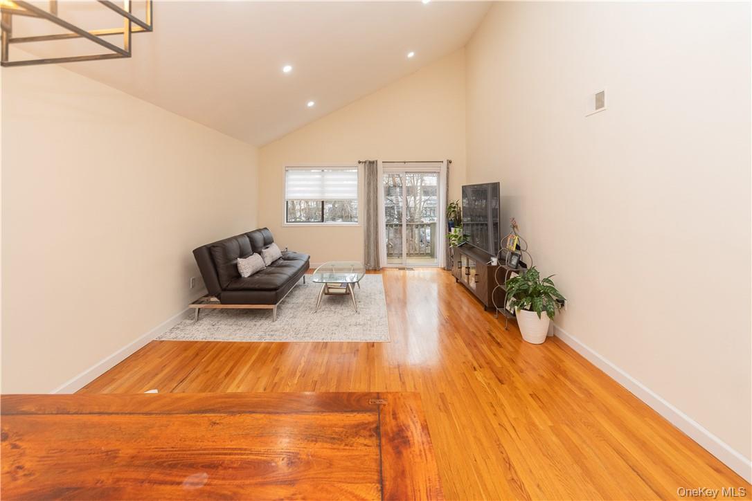 135 W Nyack Road # 58, Nanuet, NY 10954