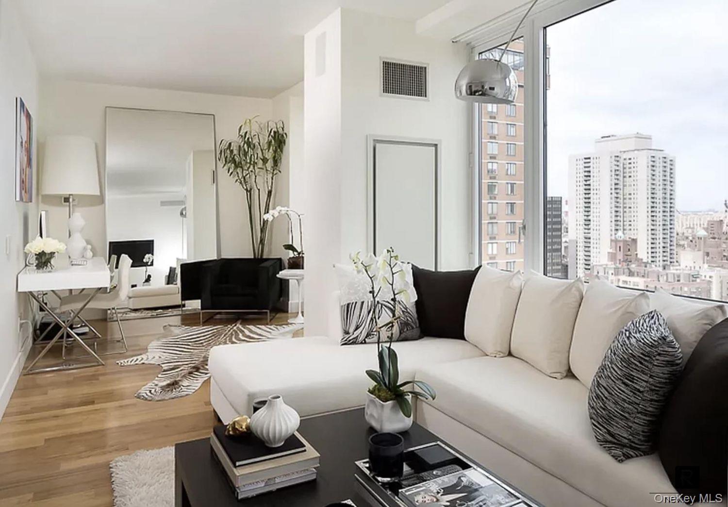 250 East 53rd Street # 2903, New York (Manhattan), NY 10022