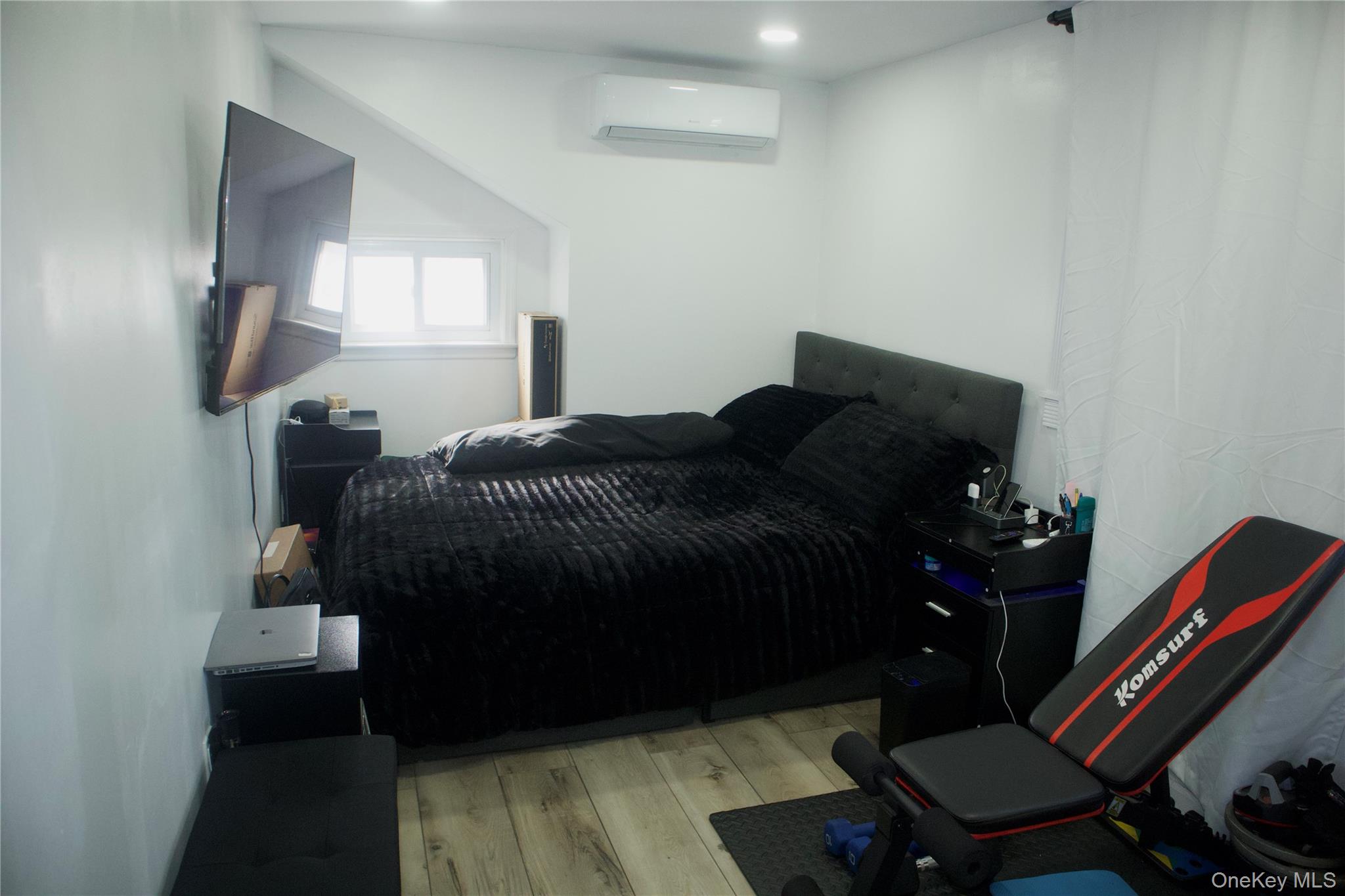 147-15 223rd Street, Springfield Gardens, NY 11413