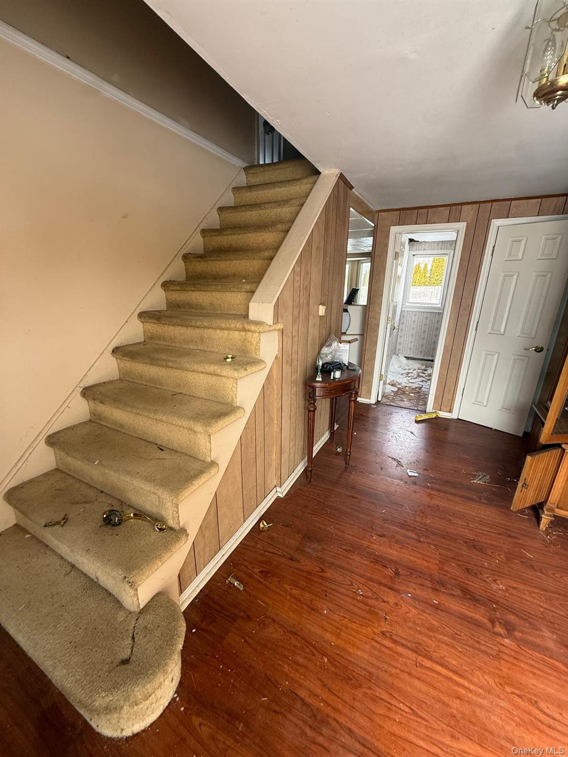 5 Bernice Court, Coram, NY 11727