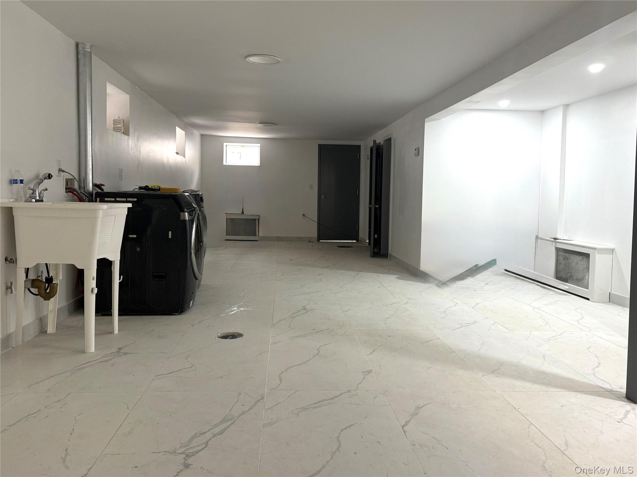 6734 52nd Avenue, Maspeth, NY 11378