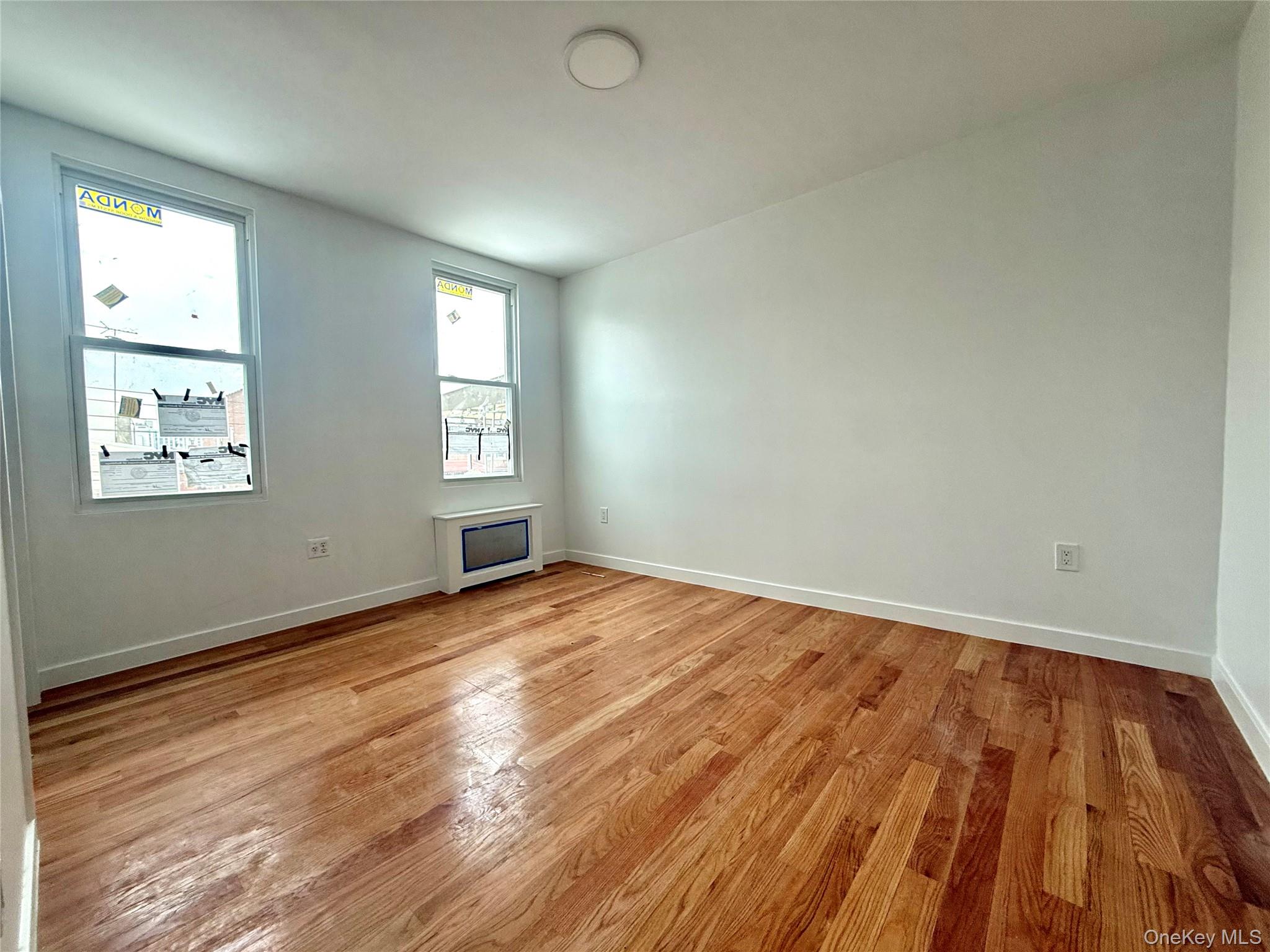 6734 52nd Avenue, Maspeth, NY 11378