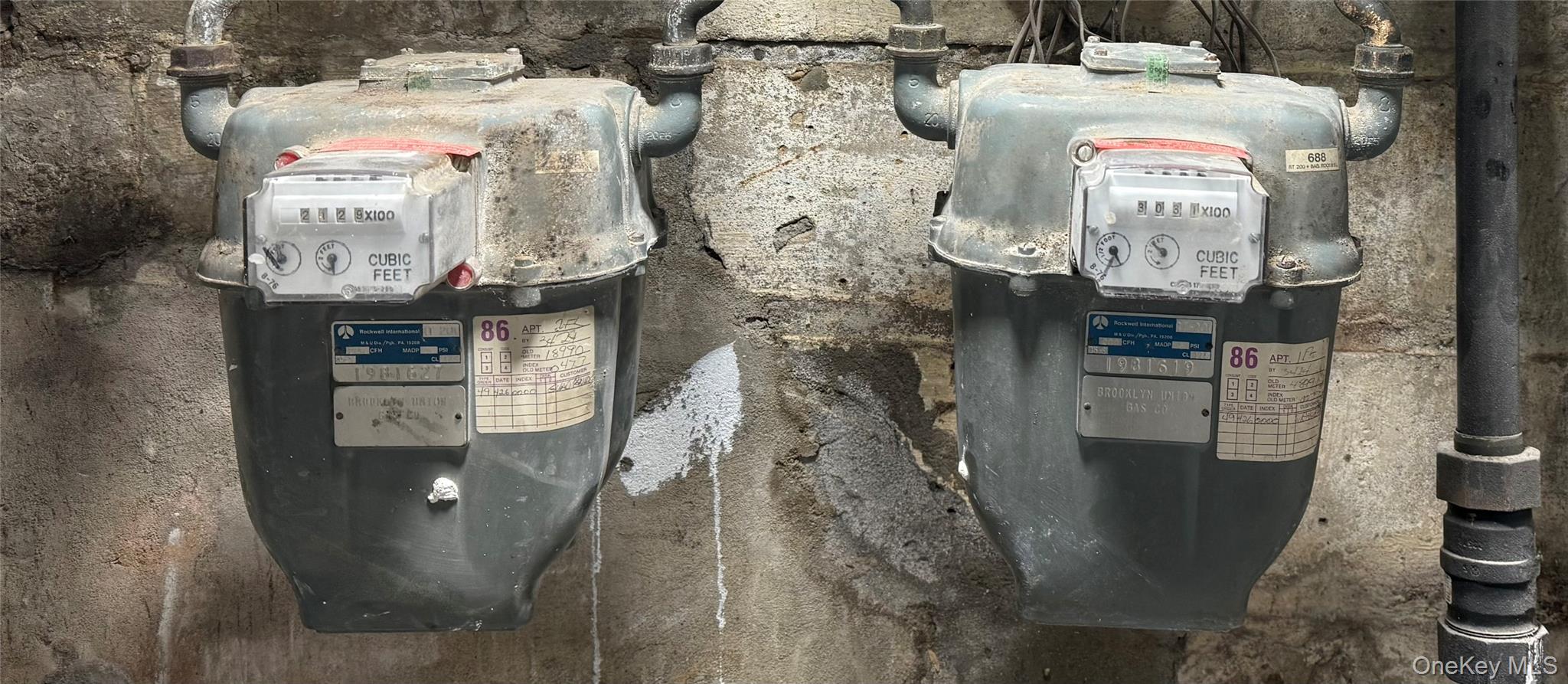 6734 52nd Avenue, Maspeth, NY 11378