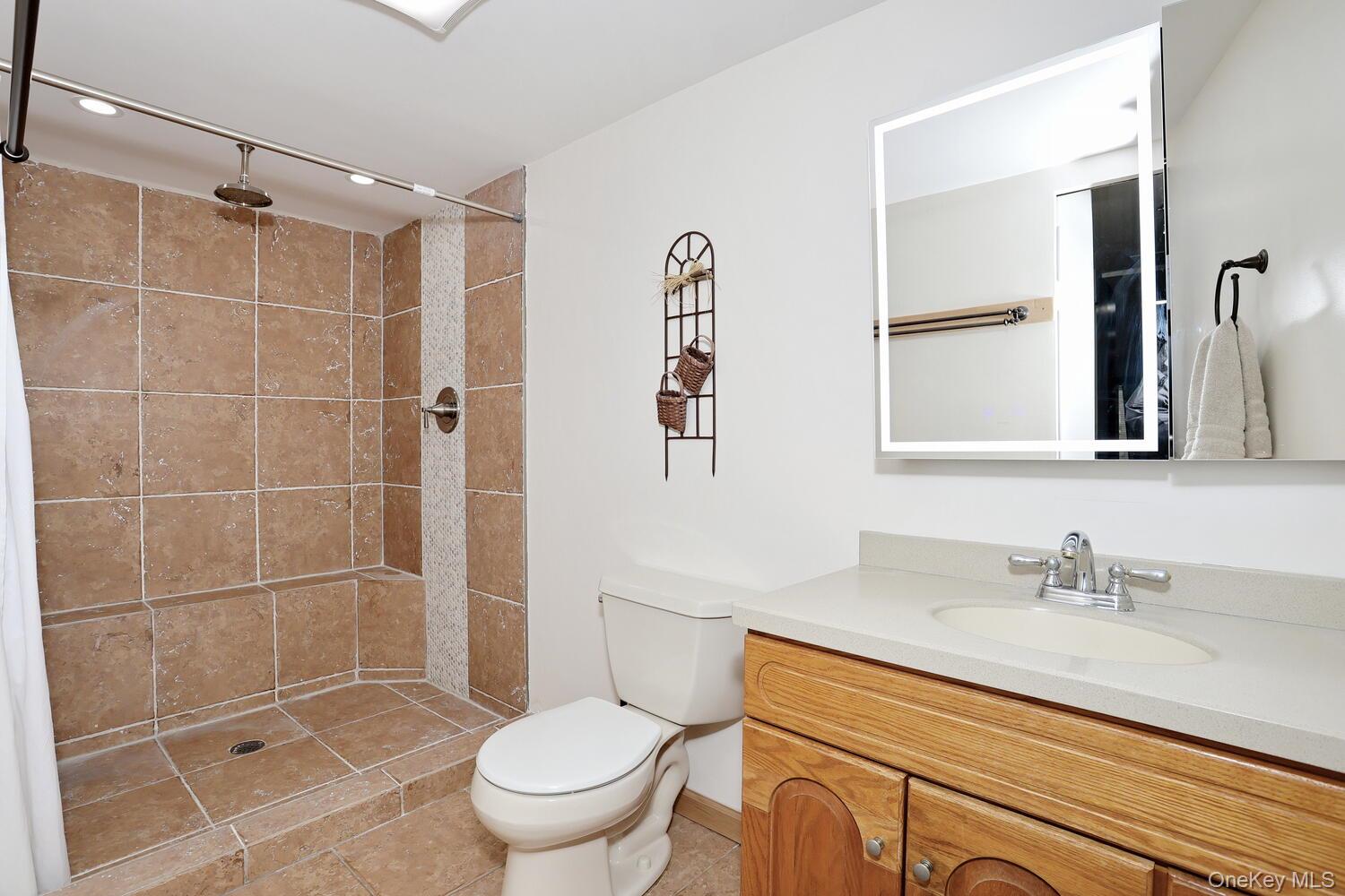 14 N Lexow Avenue, Nanuet, NY 10954