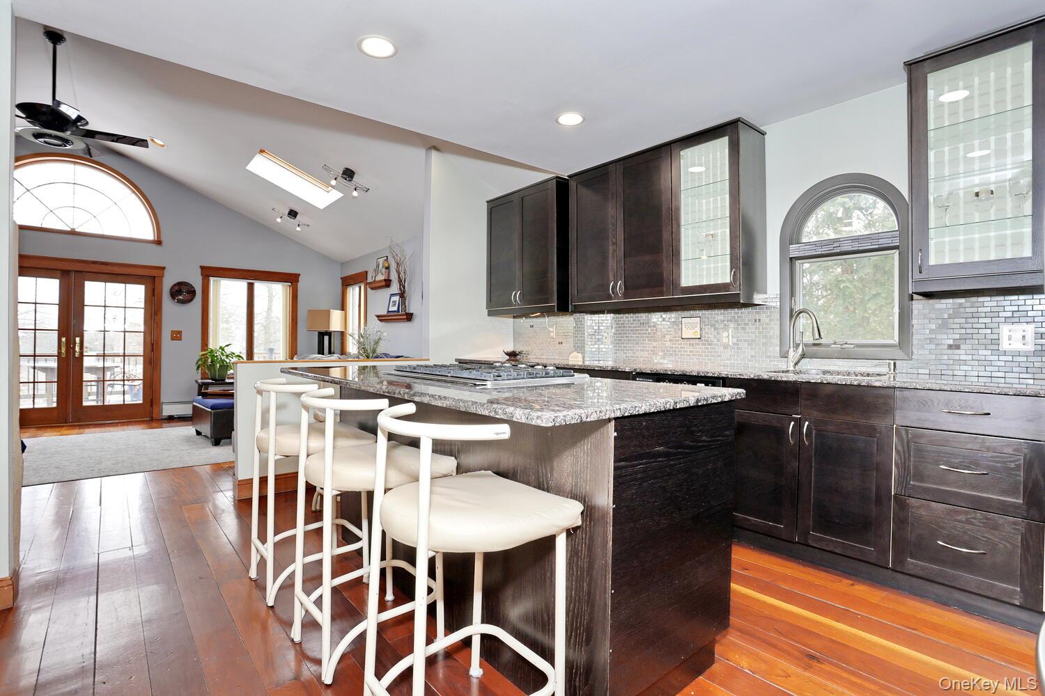 14 N Lexow Avenue, Nanuet, NY 10954