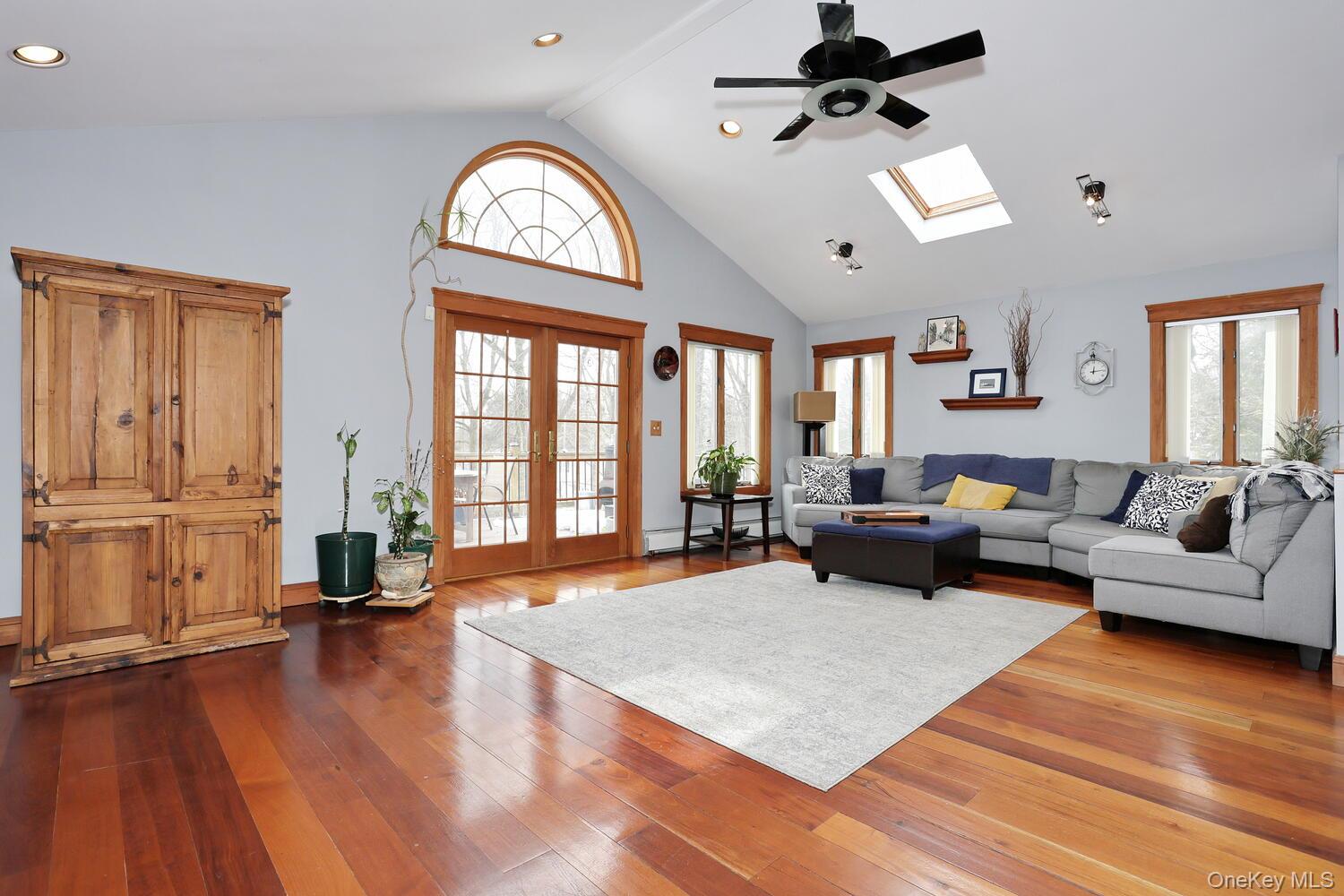 14 N Lexow Avenue, Nanuet, NY 10954