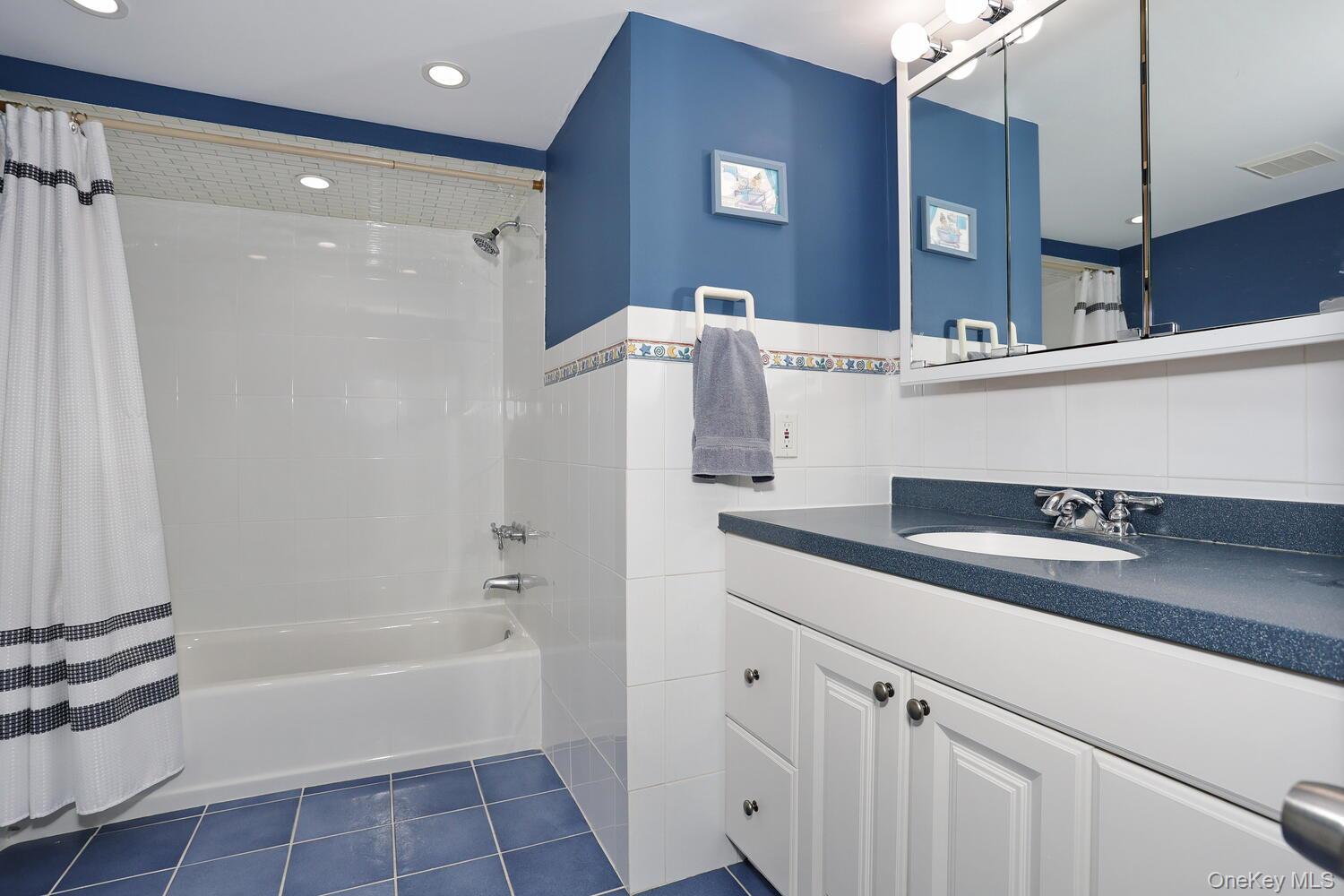 14 N Lexow Avenue, Nanuet, NY 10954