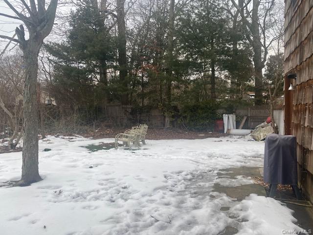 18 Windus Drive, Shirley, NY 11967