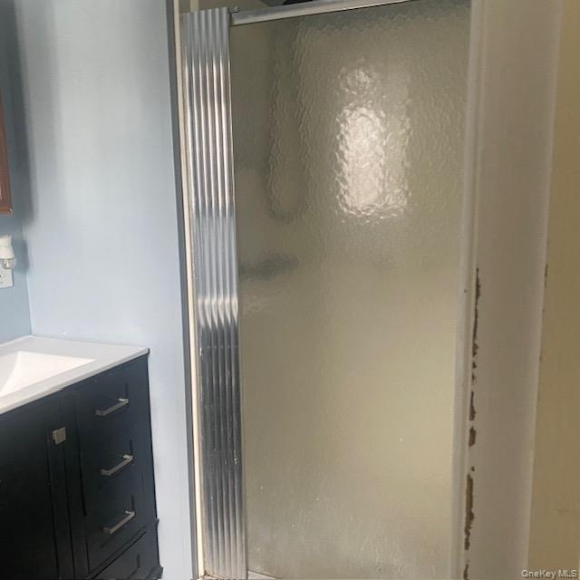 18 Windus Drive, Shirley, NY 11967