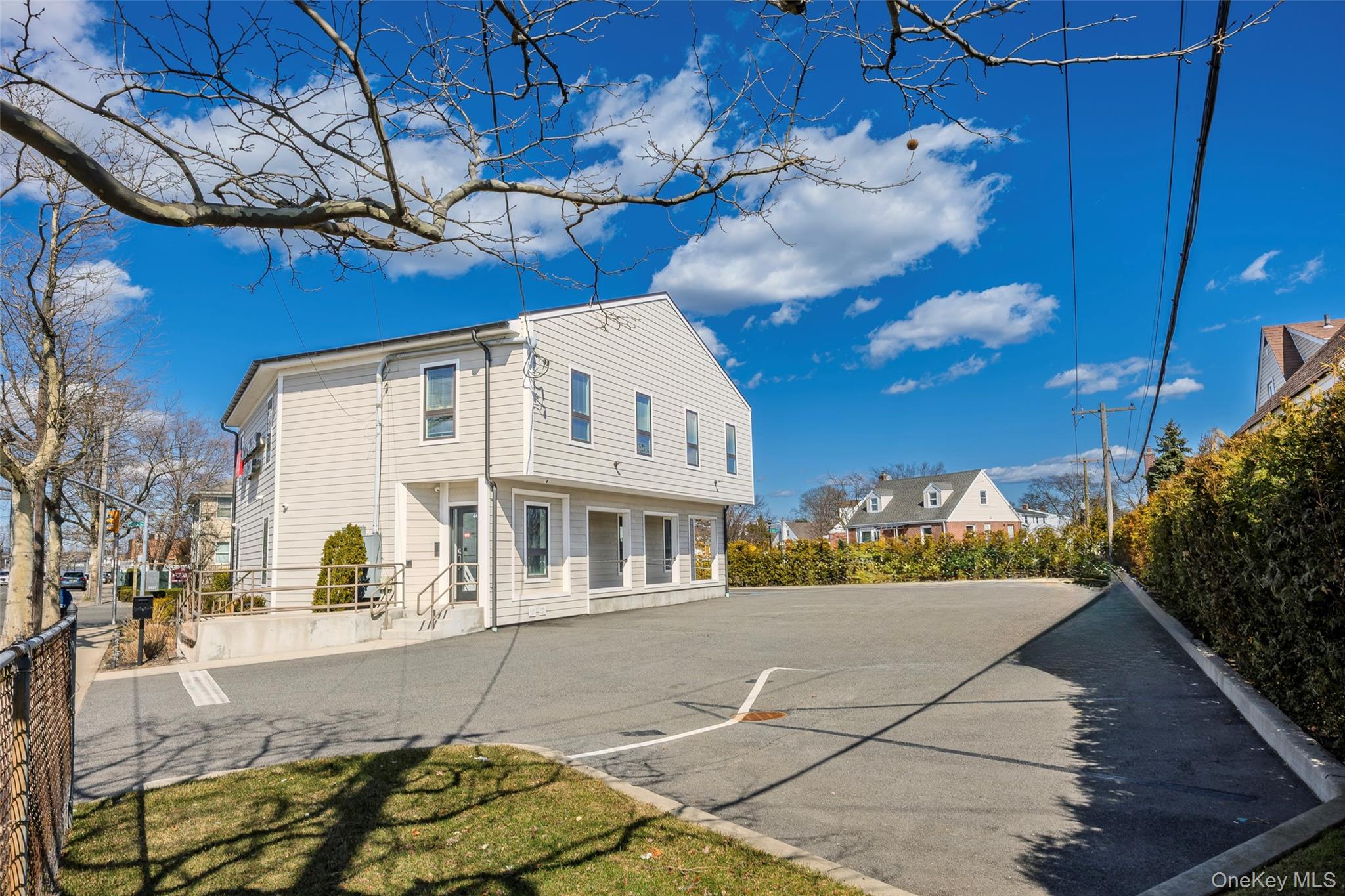 Franklin Square, NY 11010