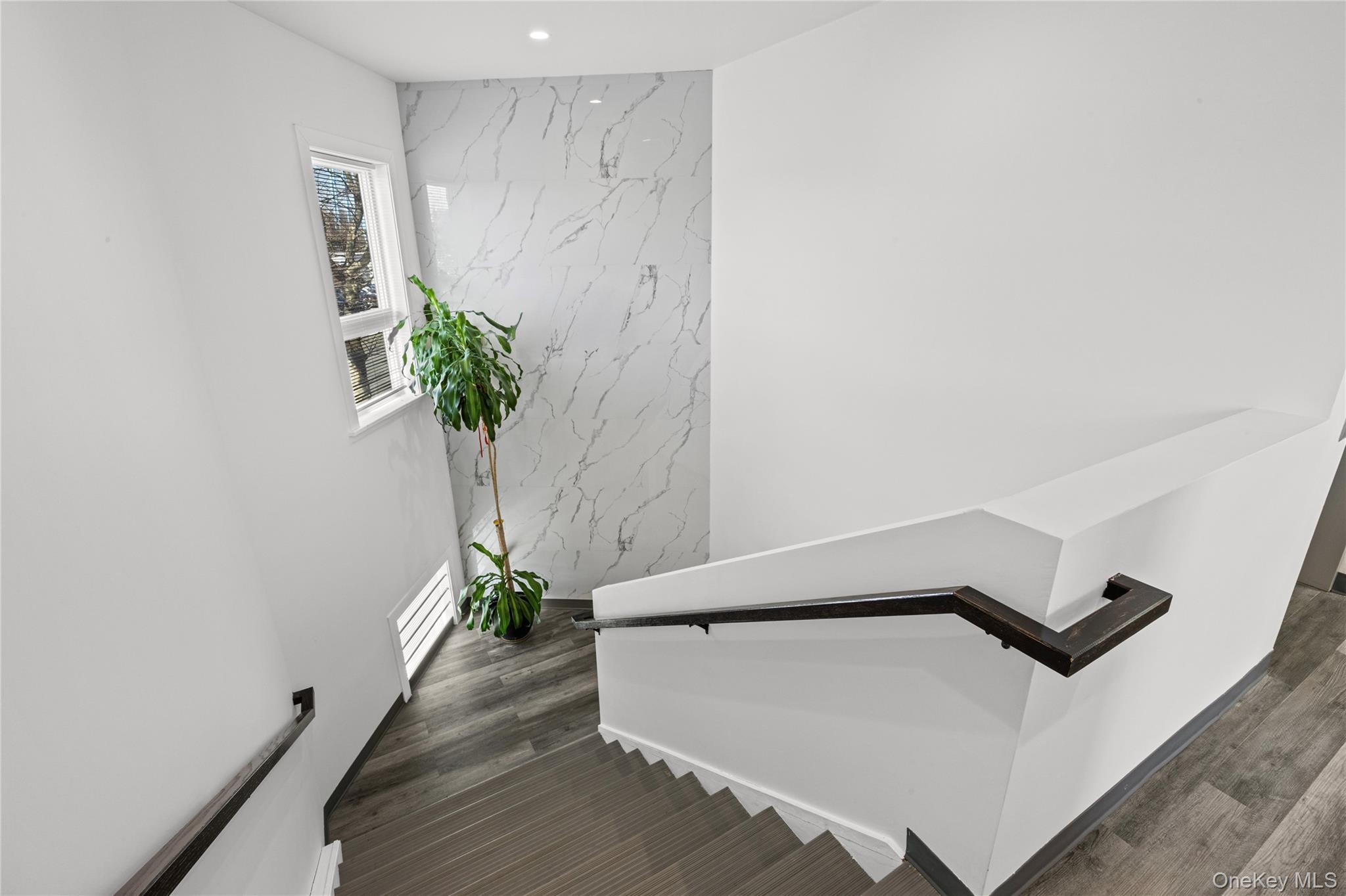 Franklin Square, NY 11010