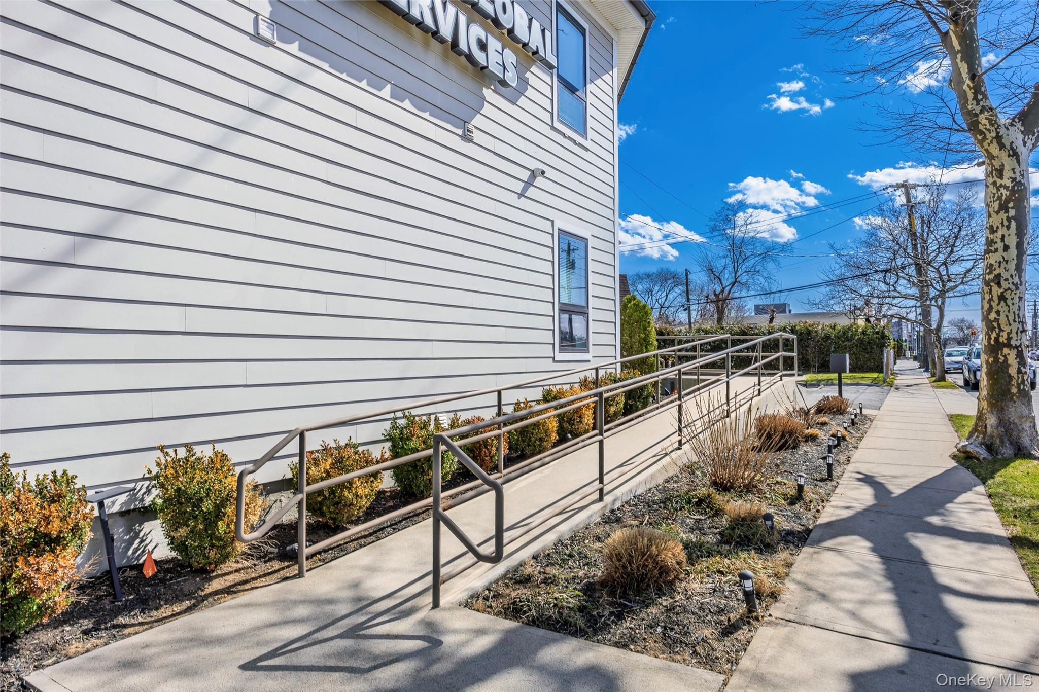 Franklin Square, NY 11010