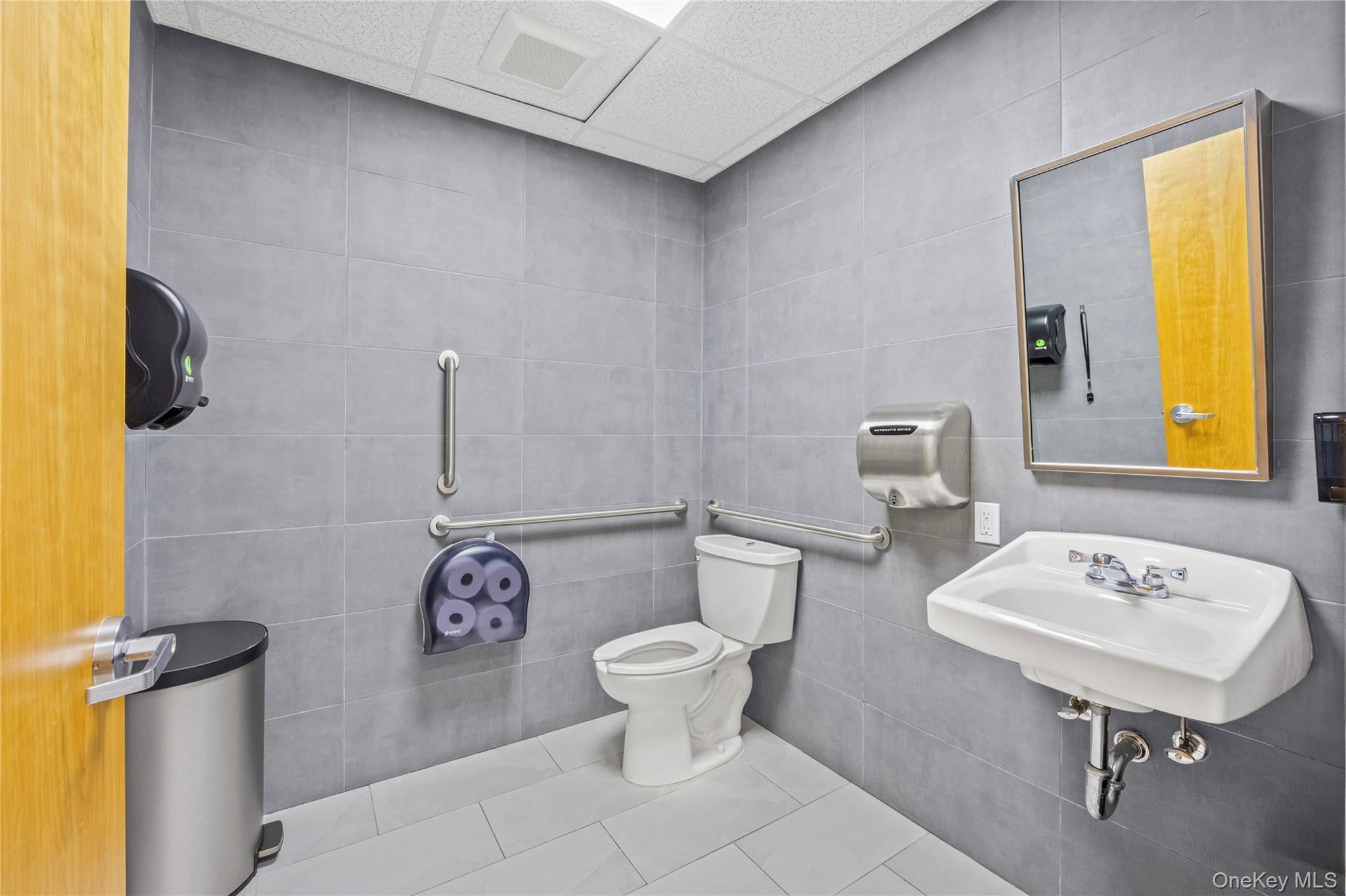 Franklin Square, NY 11010