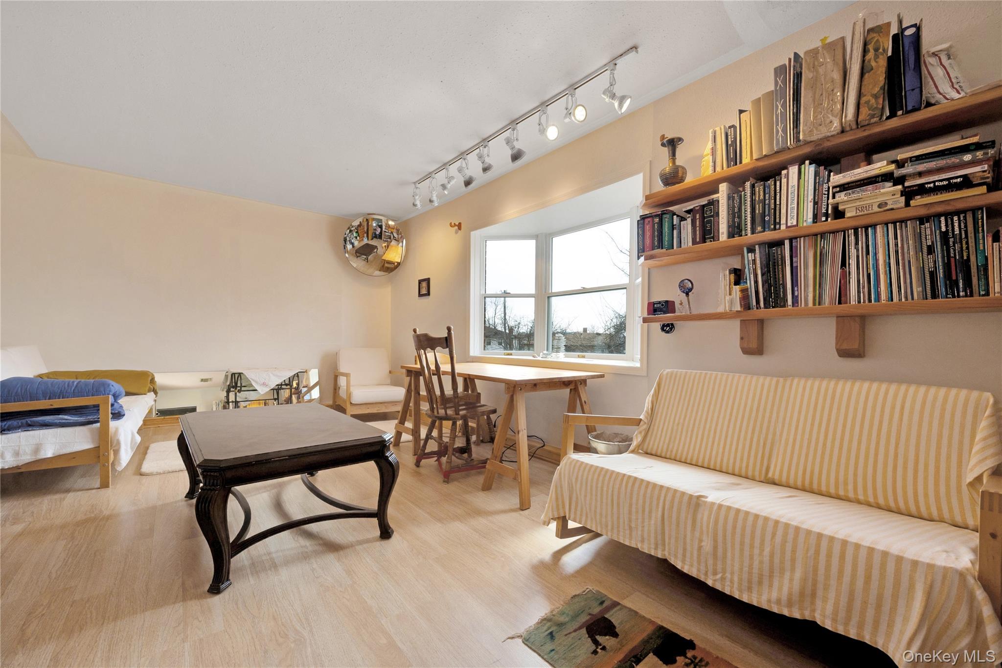 708 Park Lane, Cedarhurst, NY 11516