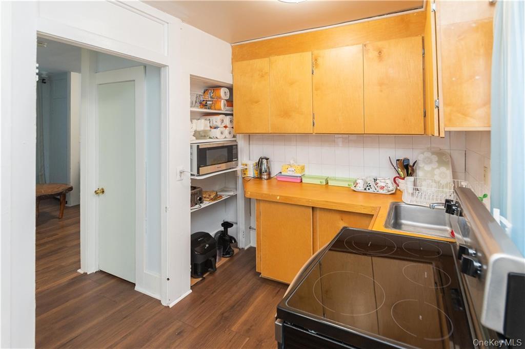 78 Main Street, Pine Bush, NY 12566