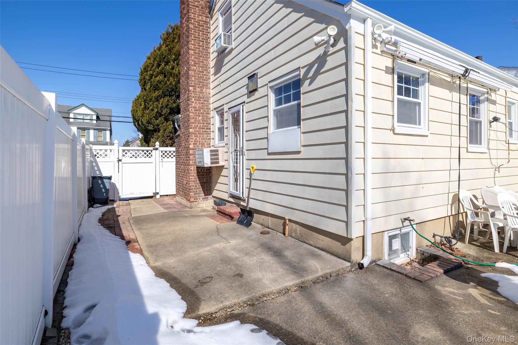 682 Rose Boulevard, North Baldwin, NY 11510