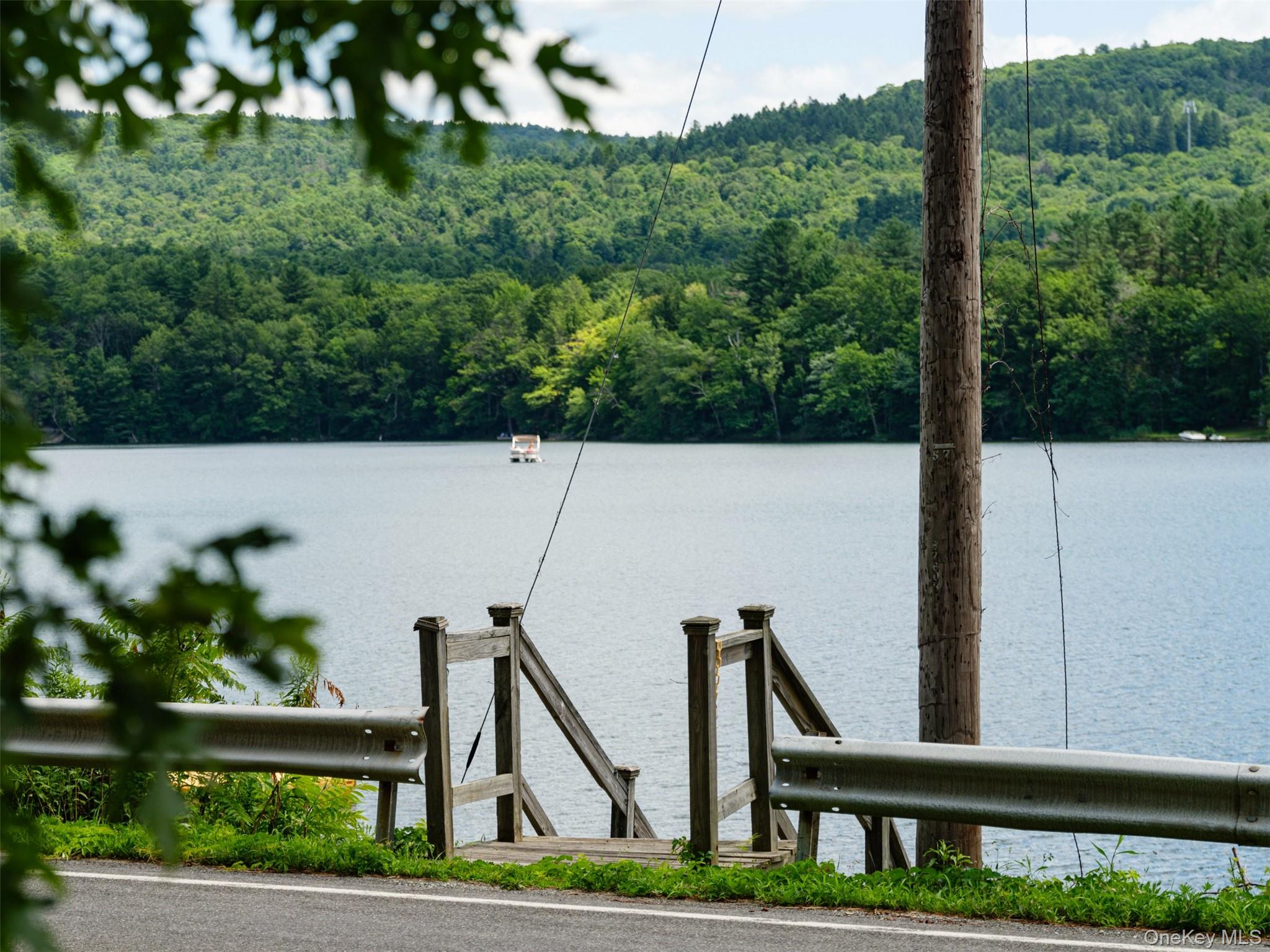 121 Queechy Lake Drive, Canaan, NY 12029