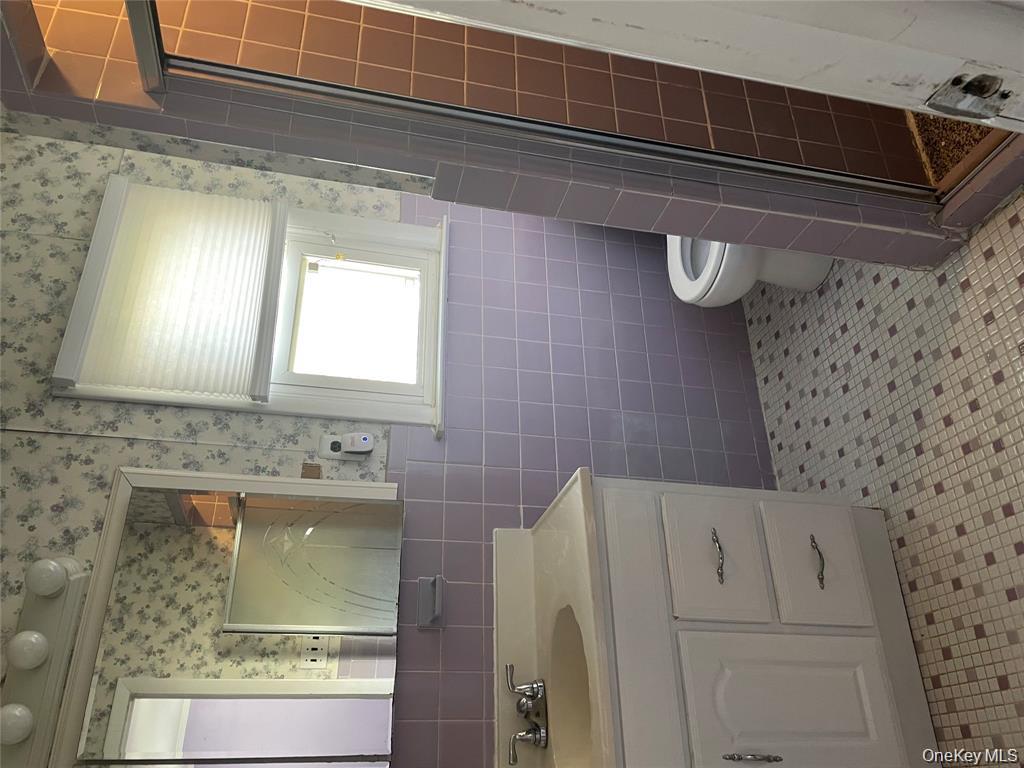 1115 Agnes Court, Valley Stream, NY 11580