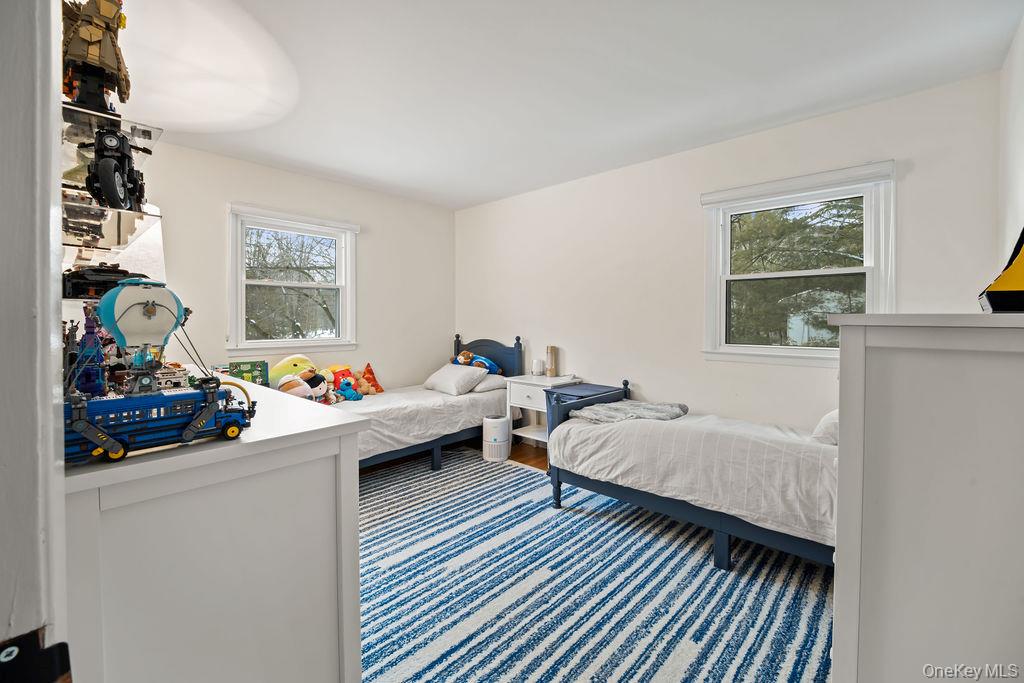 10 Cottage Lane, Suffern, NY 10901