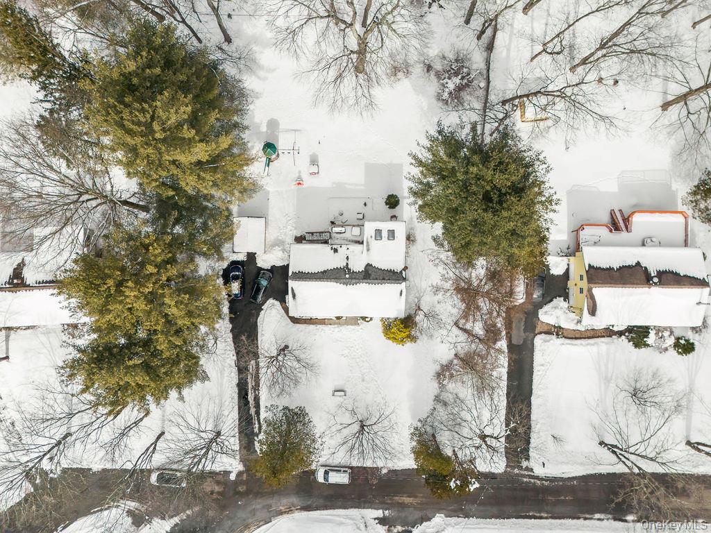 10 Cottage Lane, Suffern, NY 10901