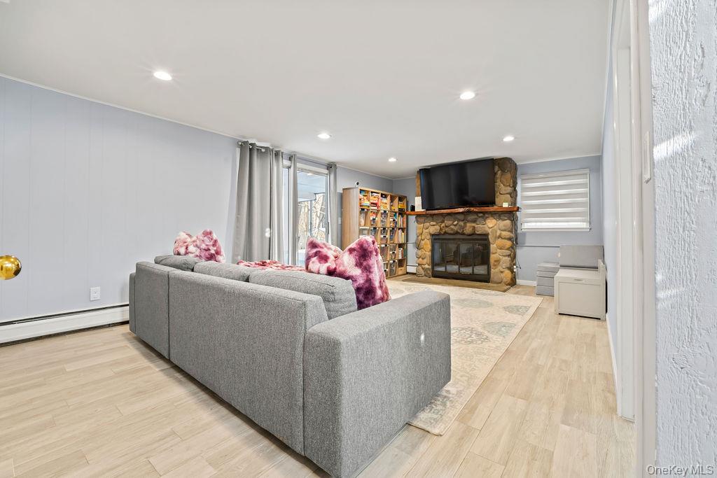 10 Cottage Lane, Suffern, NY 10901