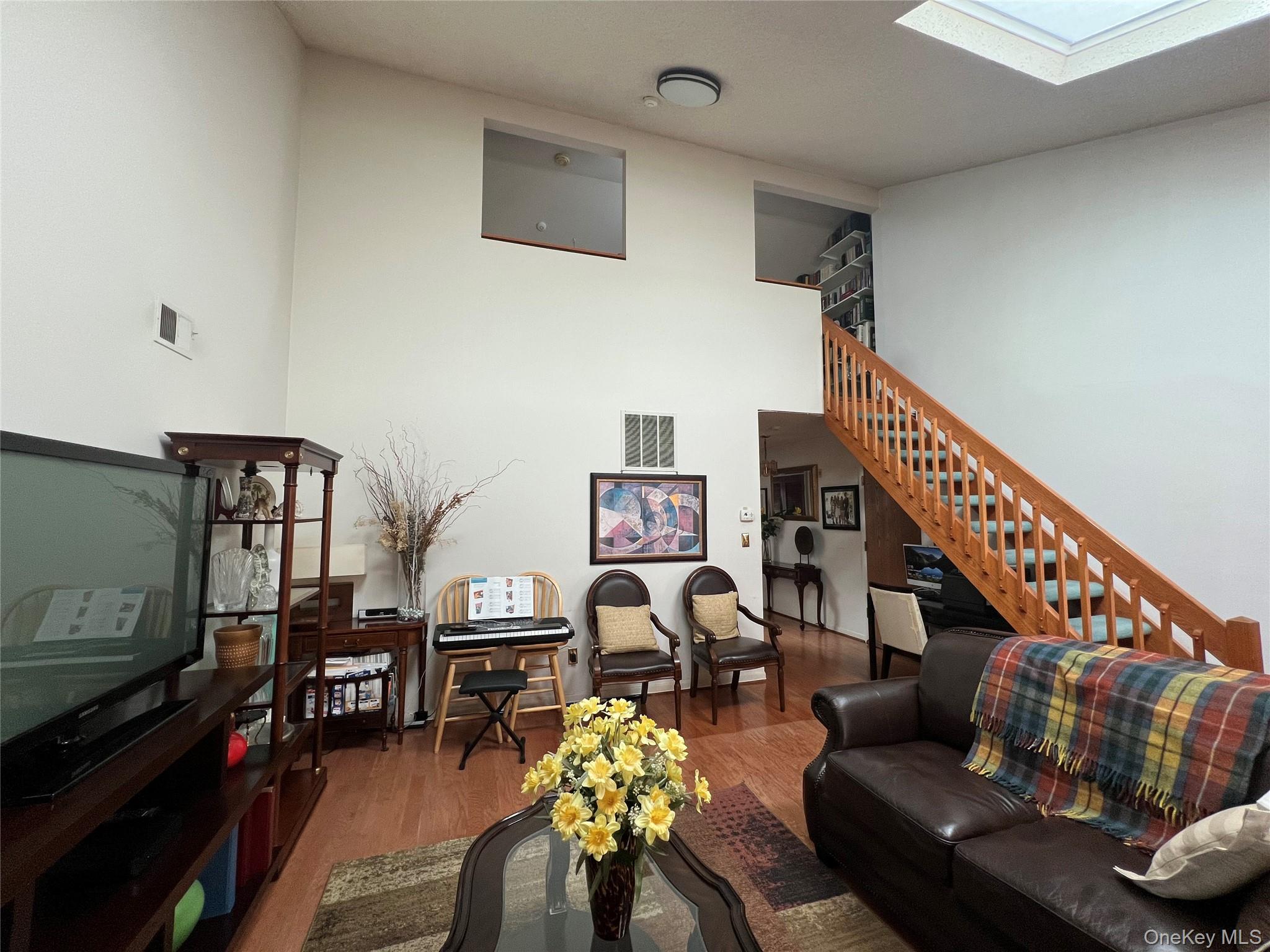 40 Chester Lane, Nanuet, NY 10954