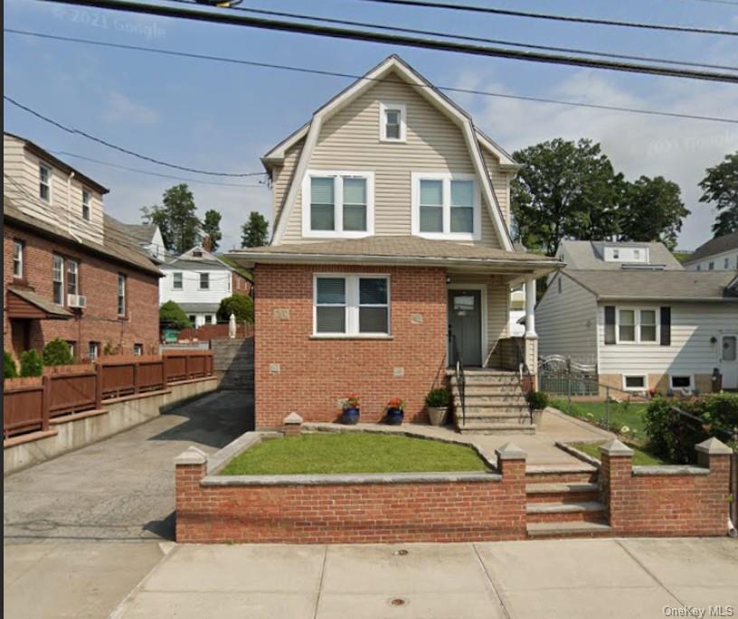 174 King Avenue, Yonkers, NY 10704