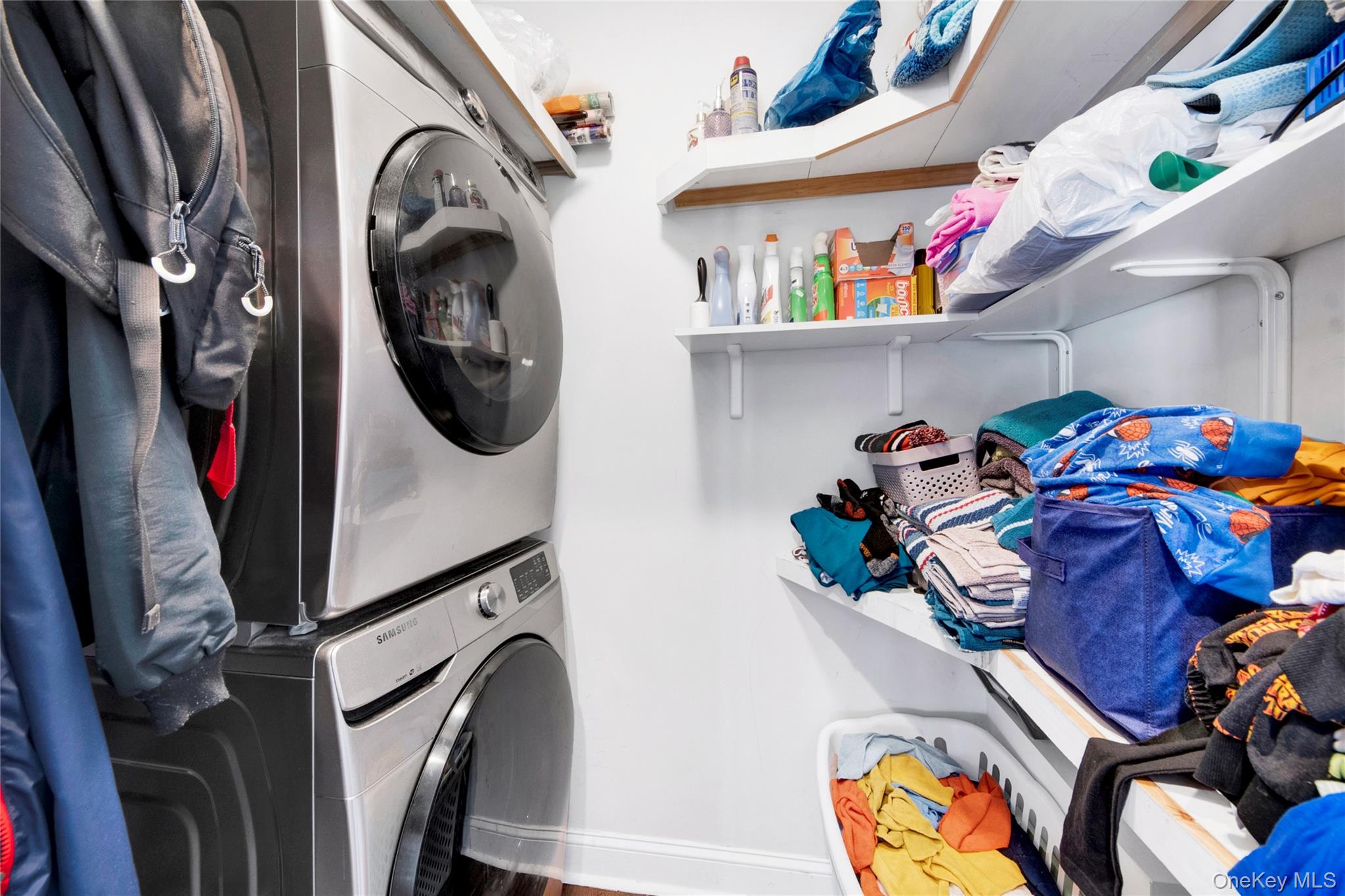 174 King Avenue, Yonkers, NY 10704