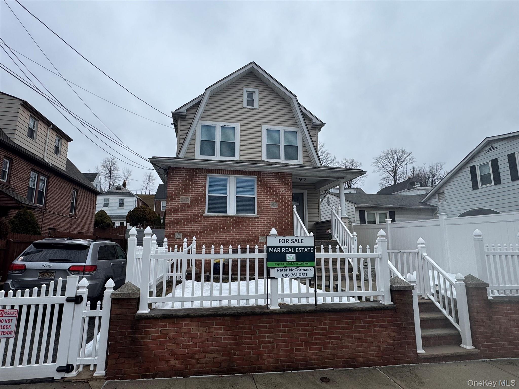 174 King Avenue, Yonkers, NY 10704