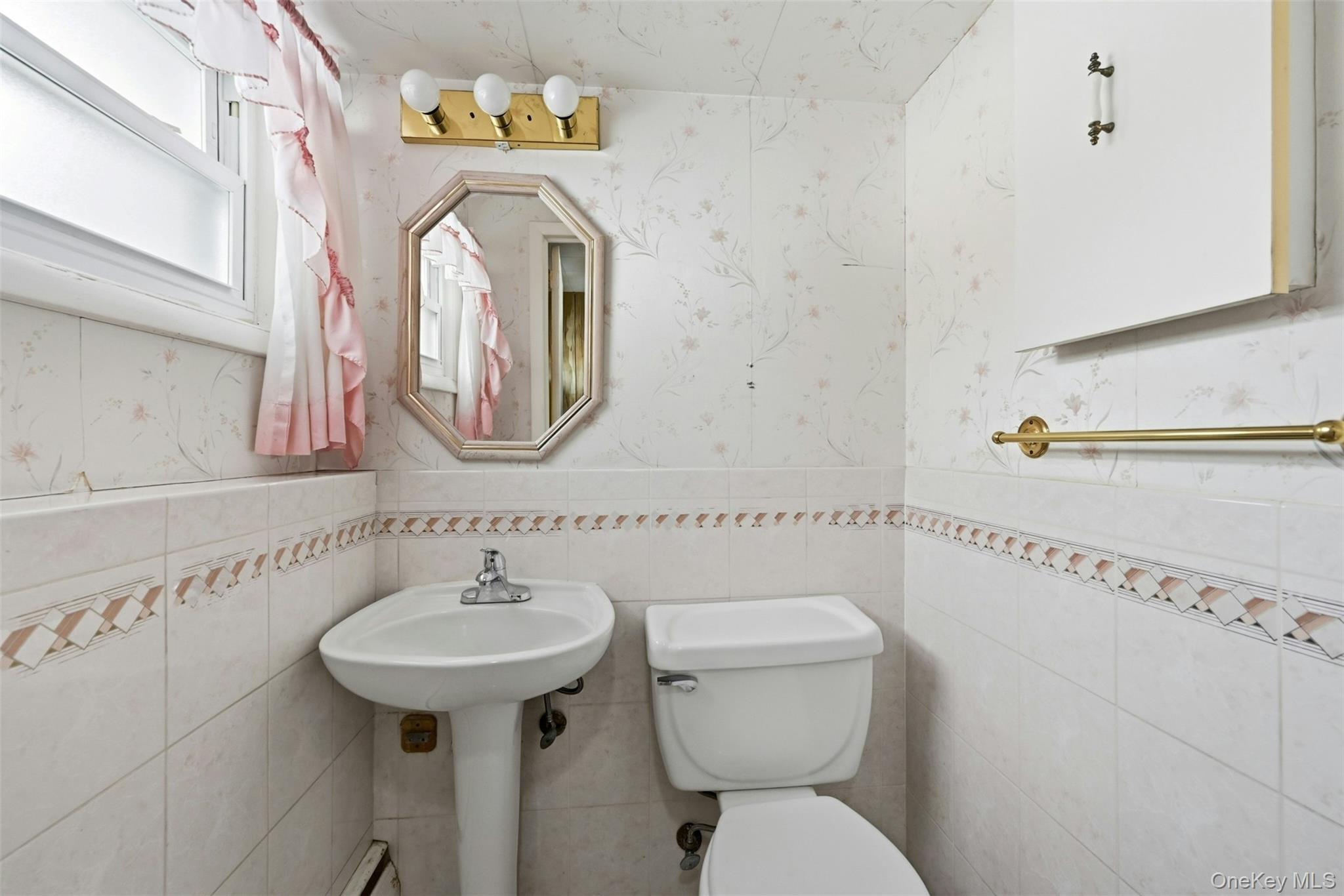 23 Shirley Court, Commack, NY 11725