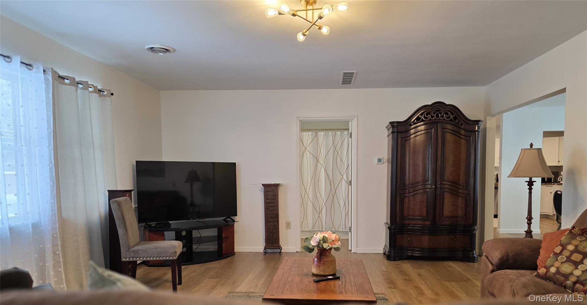 90 West Market # 1, Red Hook, NY 12571