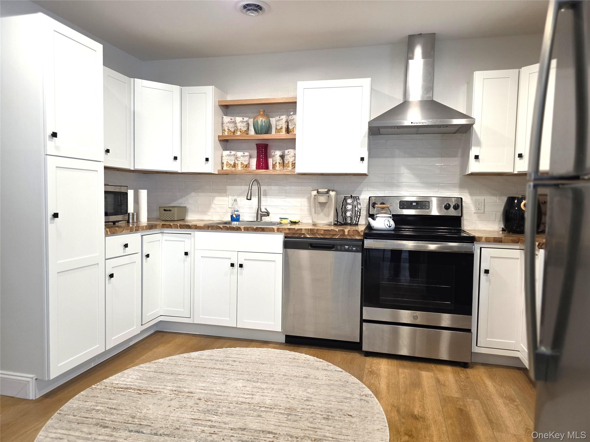 90 West Market # 1, Red Hook, NY 12571