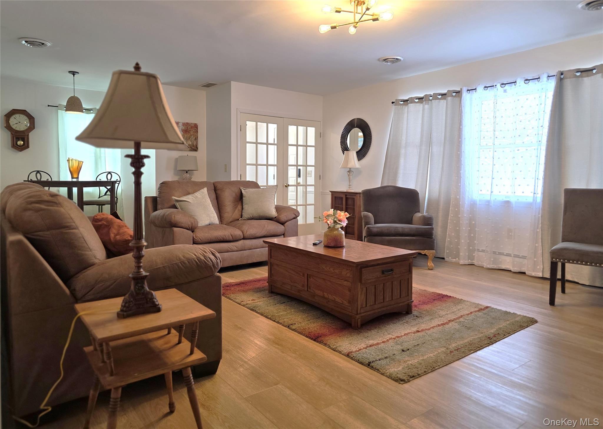 90 West Market # 1, Red Hook, NY 12571