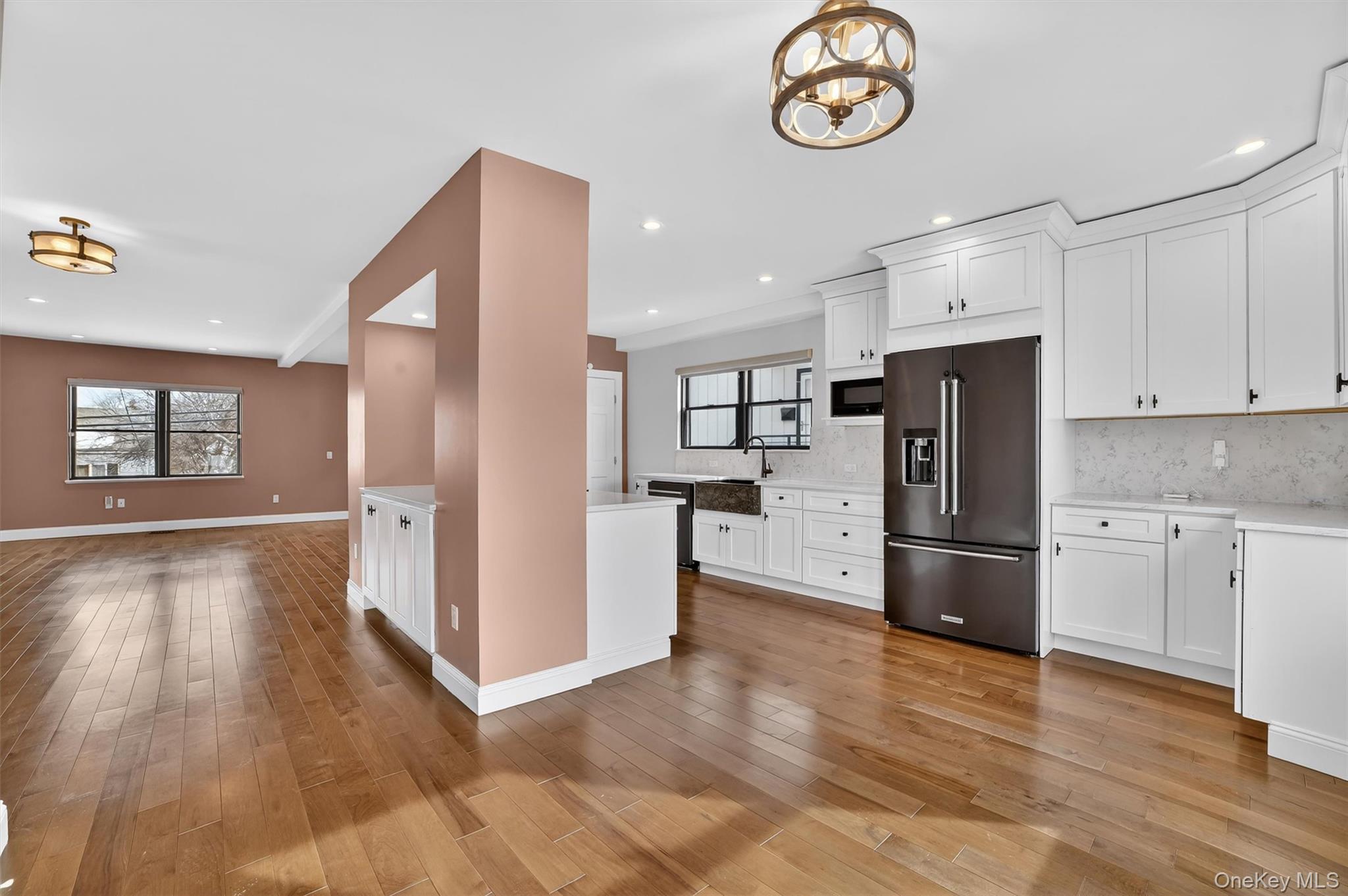 61 Storey Lane, Yonkers, NY 10710