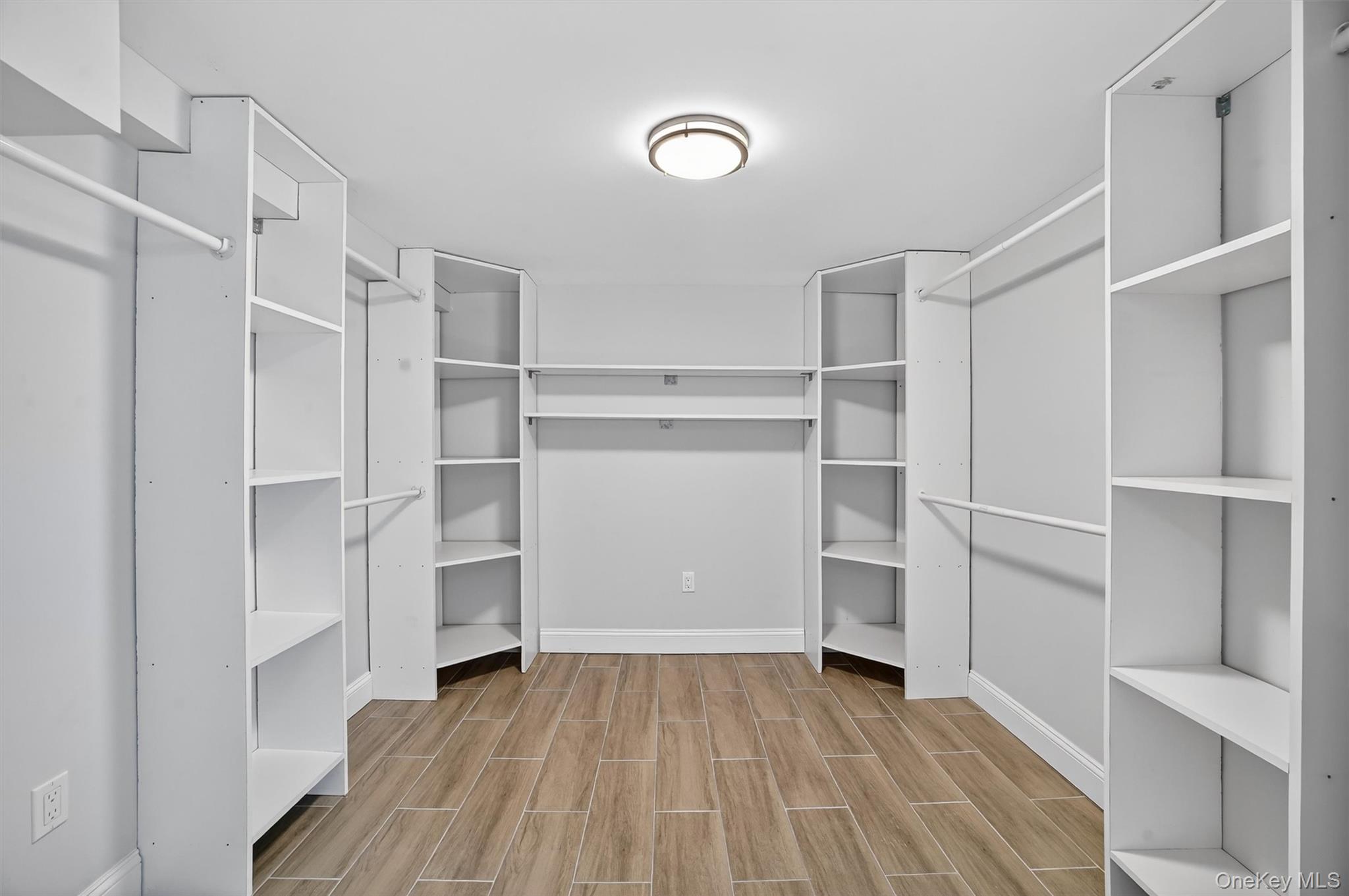 61 Storey Lane, Yonkers, NY 10710