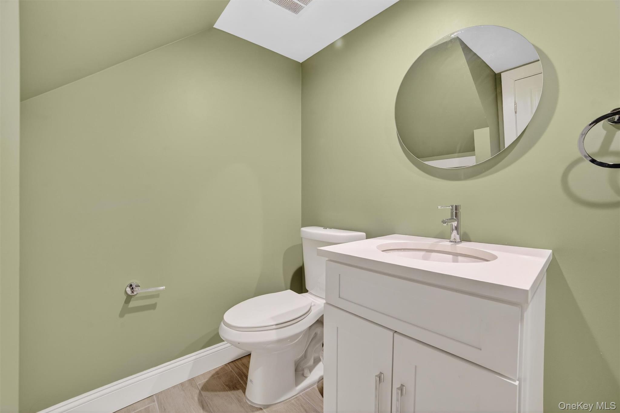 61 Storey Lane, Yonkers, NY 10710