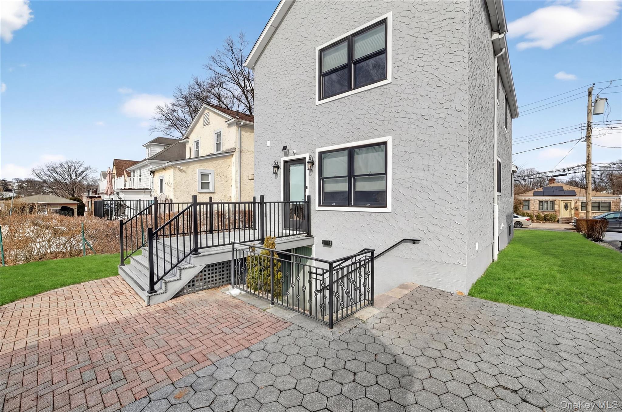 61 Storey Lane, Yonkers, NY 10710