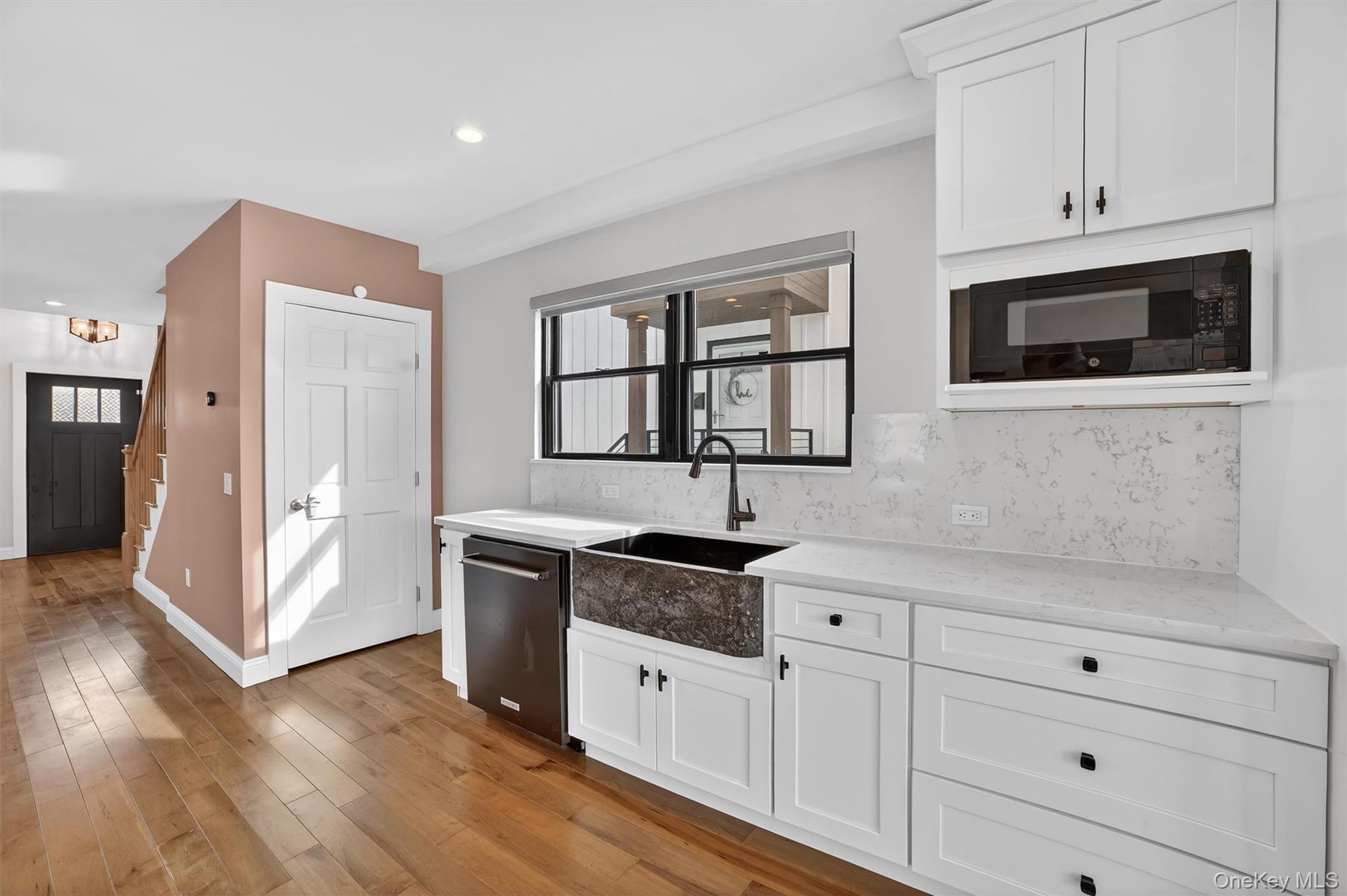 61 Storey Lane, Yonkers, NY 10710