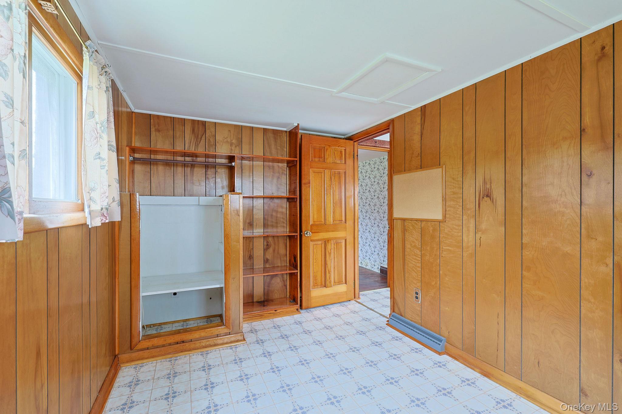 107 County Route 22, Johnson, NY 10933