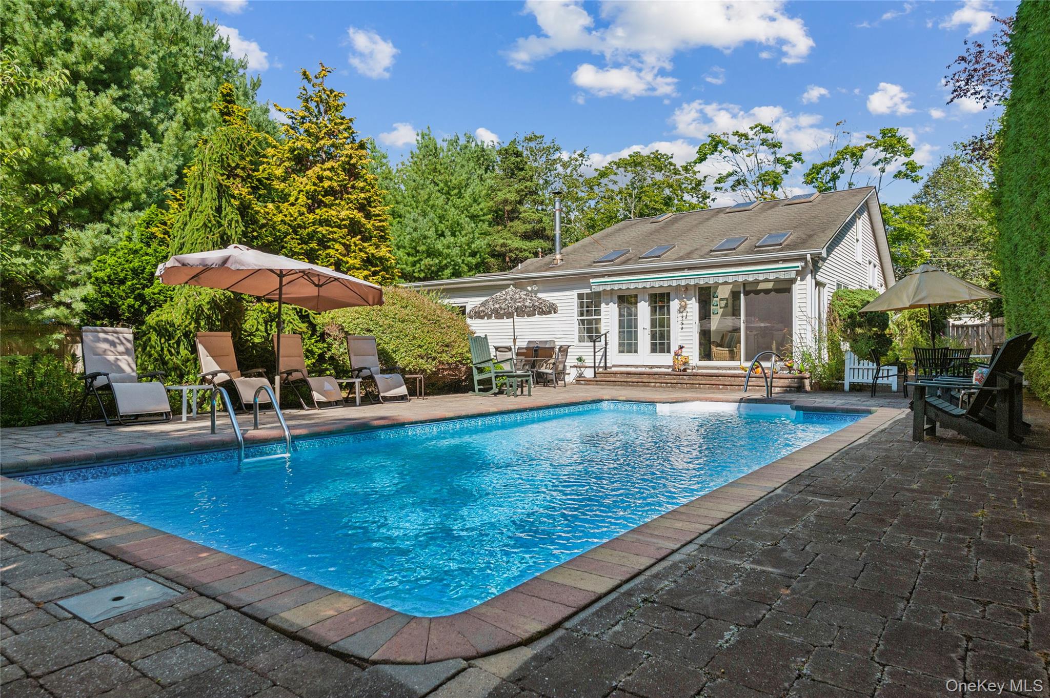 35 Halsey Road, Remsenburg, NY 11960