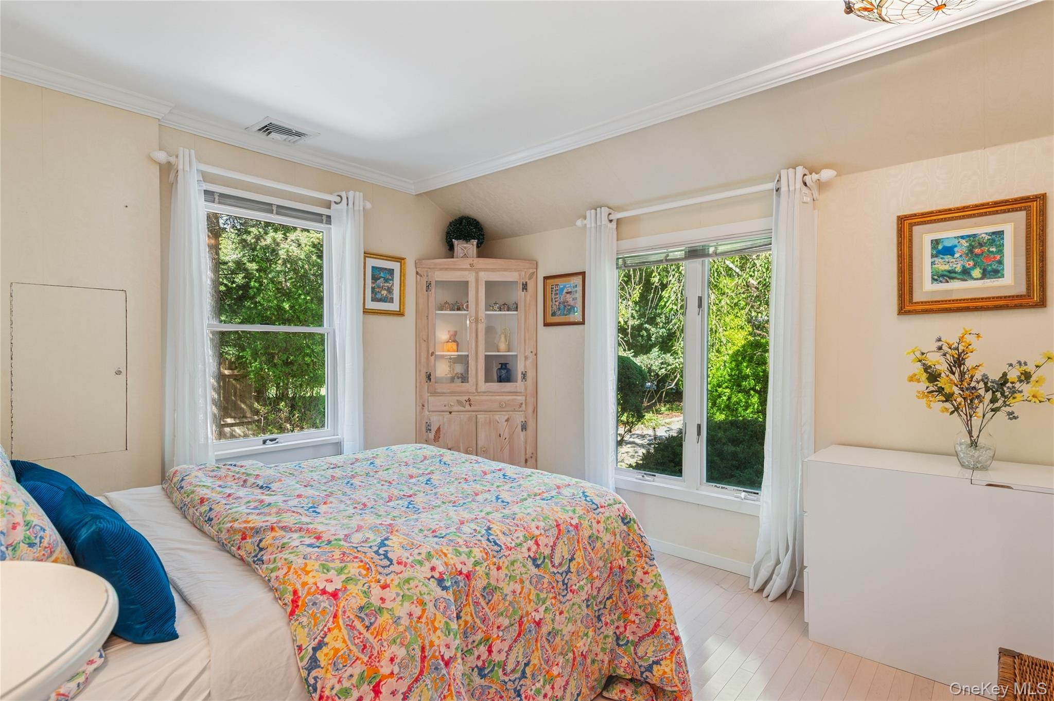 35 Halsey Road, Remsenburg, NY 11960