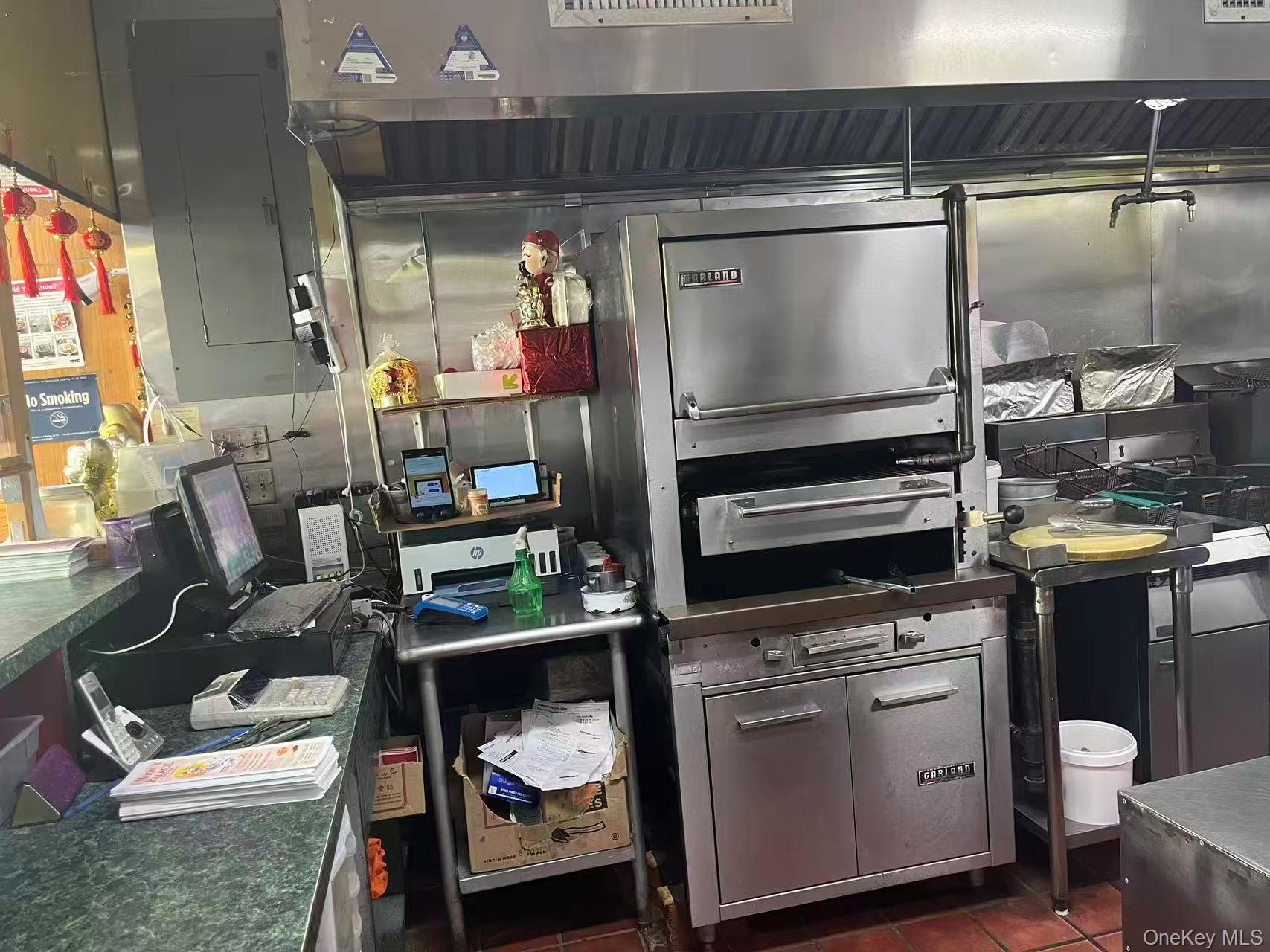 63-12 Flushing Avenue, Maspeth, NY 11378