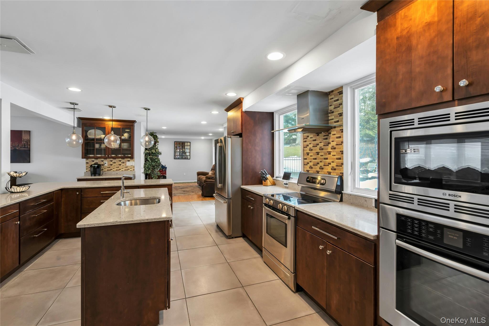 54 Valleywood Road, Commack, NY 11725