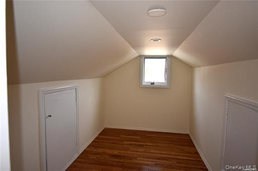 44 Miller Road, Farmingdale, NY 11735